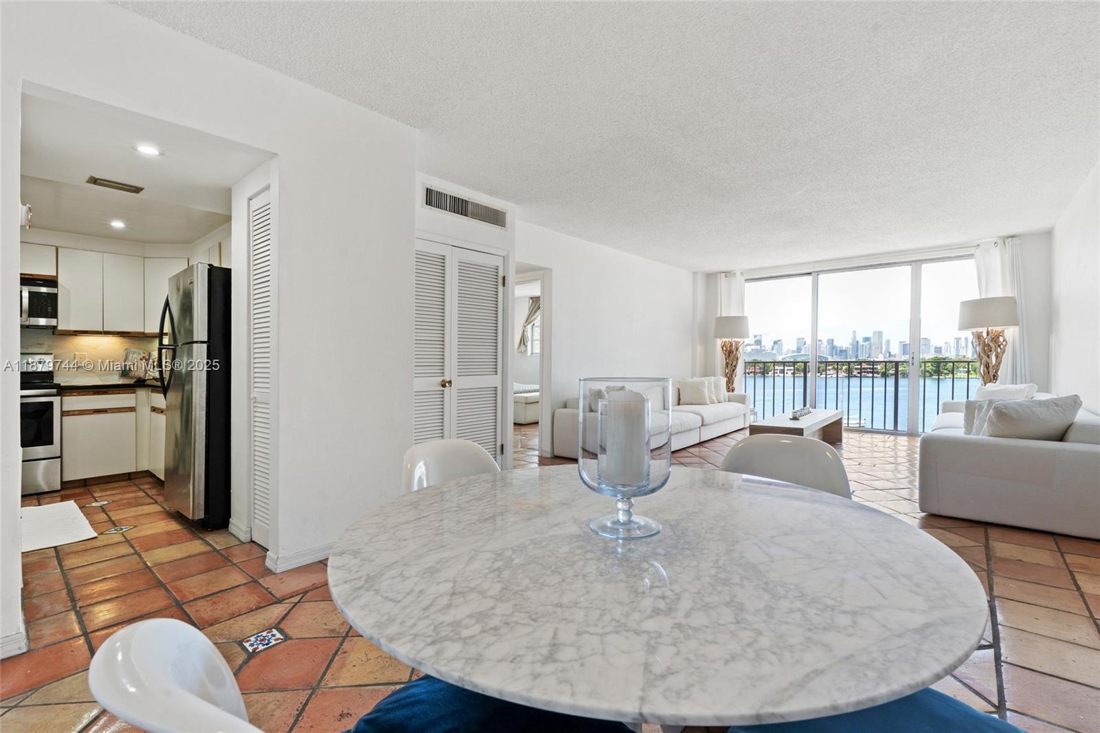 Fully furnished and accessorized 1-bedroom, 1-bath residence at South Bay Club, featuring a spacious walk-in closet, ample storage, and sweeping views of the bay, sunsets, and Miami skyline. Perched on a high floor along highly sought-after West Avenue, the property offers convenient access to the MacArthur Causeway, beaches, world-class dining, and vibrant nightlife. Residents enjoy 24-hour security, resort-style amenities including a bayfront pool and jacuzzi, fitness center, social lounge with pool table and bar, BBQ area, and on-site convenience store. Laundry facilities are available on each floor. One parking space assigned to the unit and guest parking available in adjacent lot. Fantastic opportunity in a prime location!