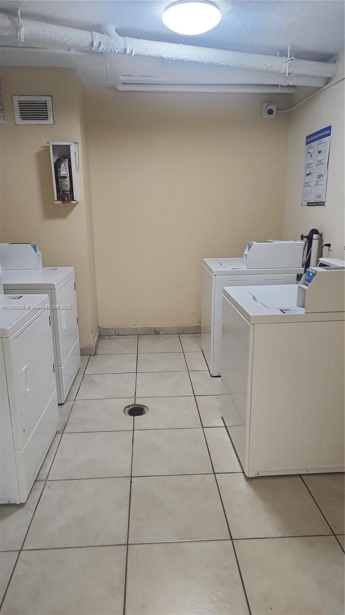 CORAL GATE WEST CONDO - Residential Lease
