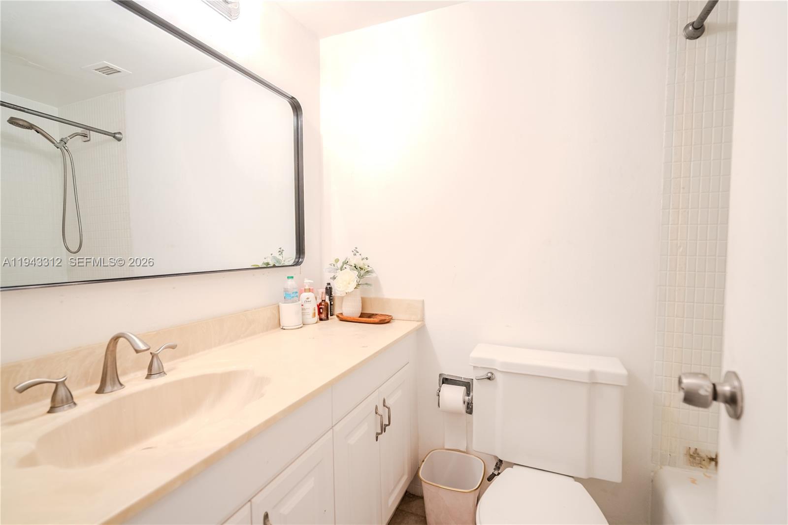 PARKVIEW POINT CONDO - Residential