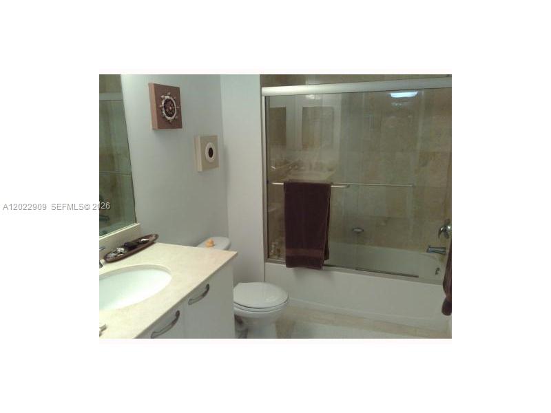 2101 BRICKELL 410