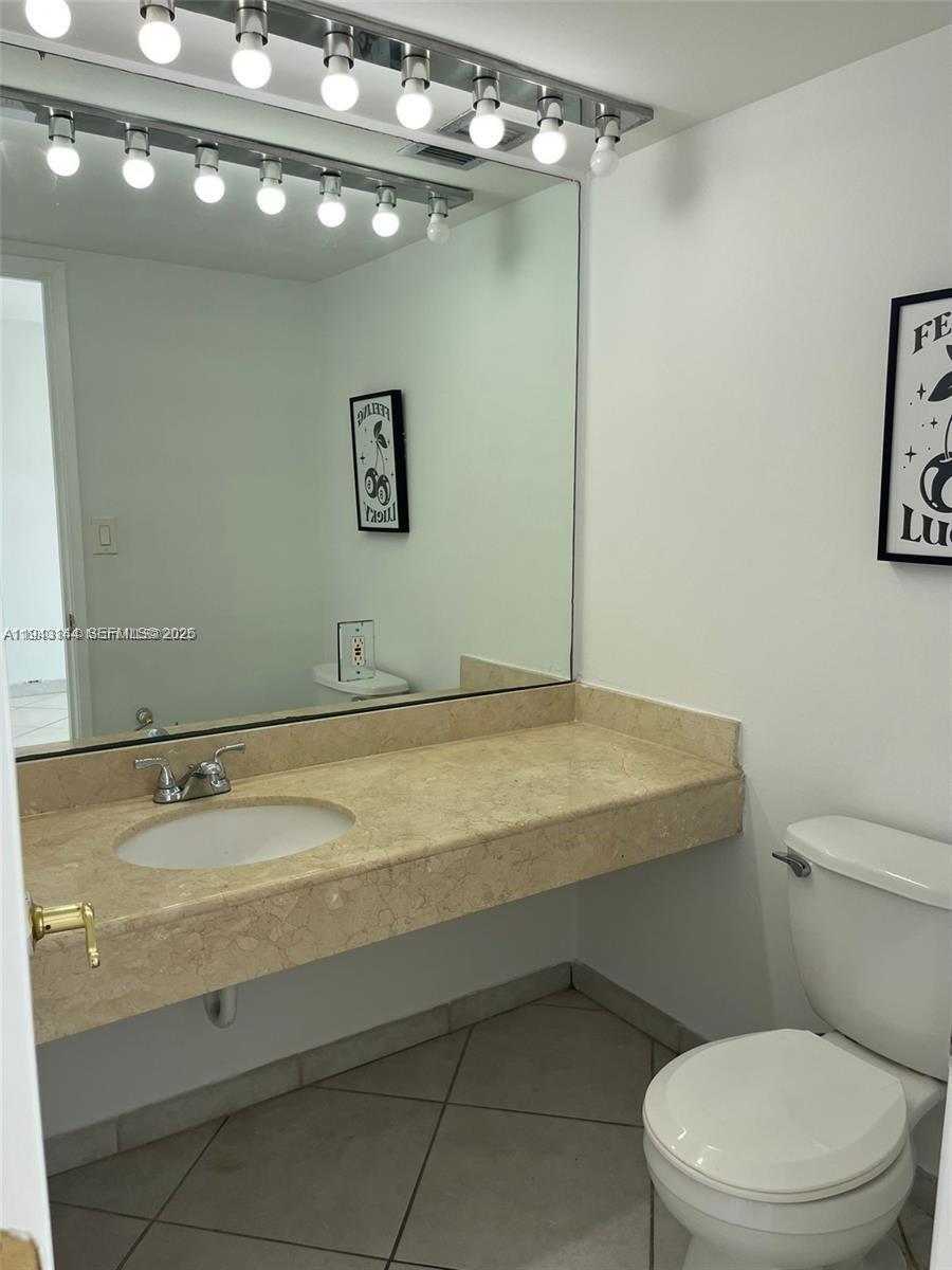 AQUASOL CONDO - Residential