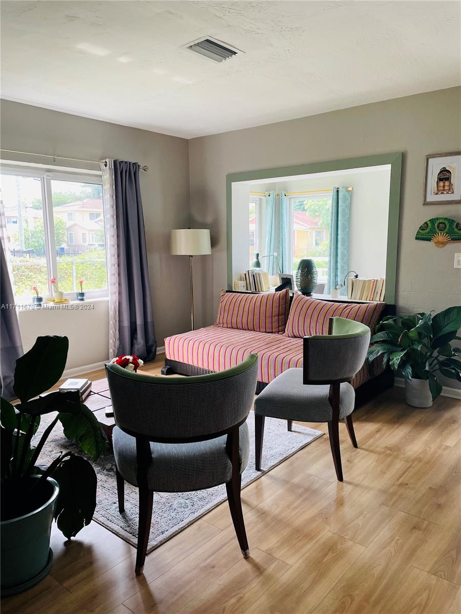 Miami, Florida 33147, United States, 3 Bedrooms Bedrooms, ,1 BathroomBathrooms,Residential,Active,25682