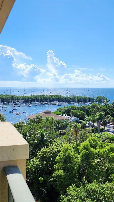 2951 S Bayshore Dr 1012 Miami FL 33133