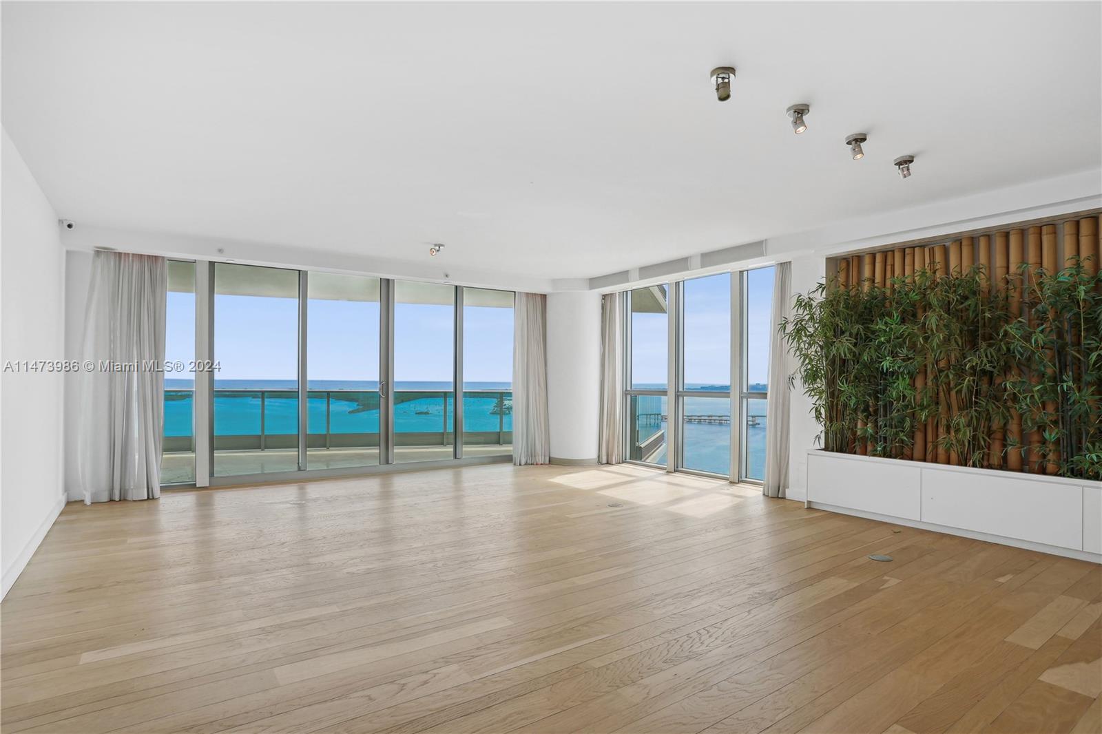 JADE RESIDENCES AT BRICKE - Residential