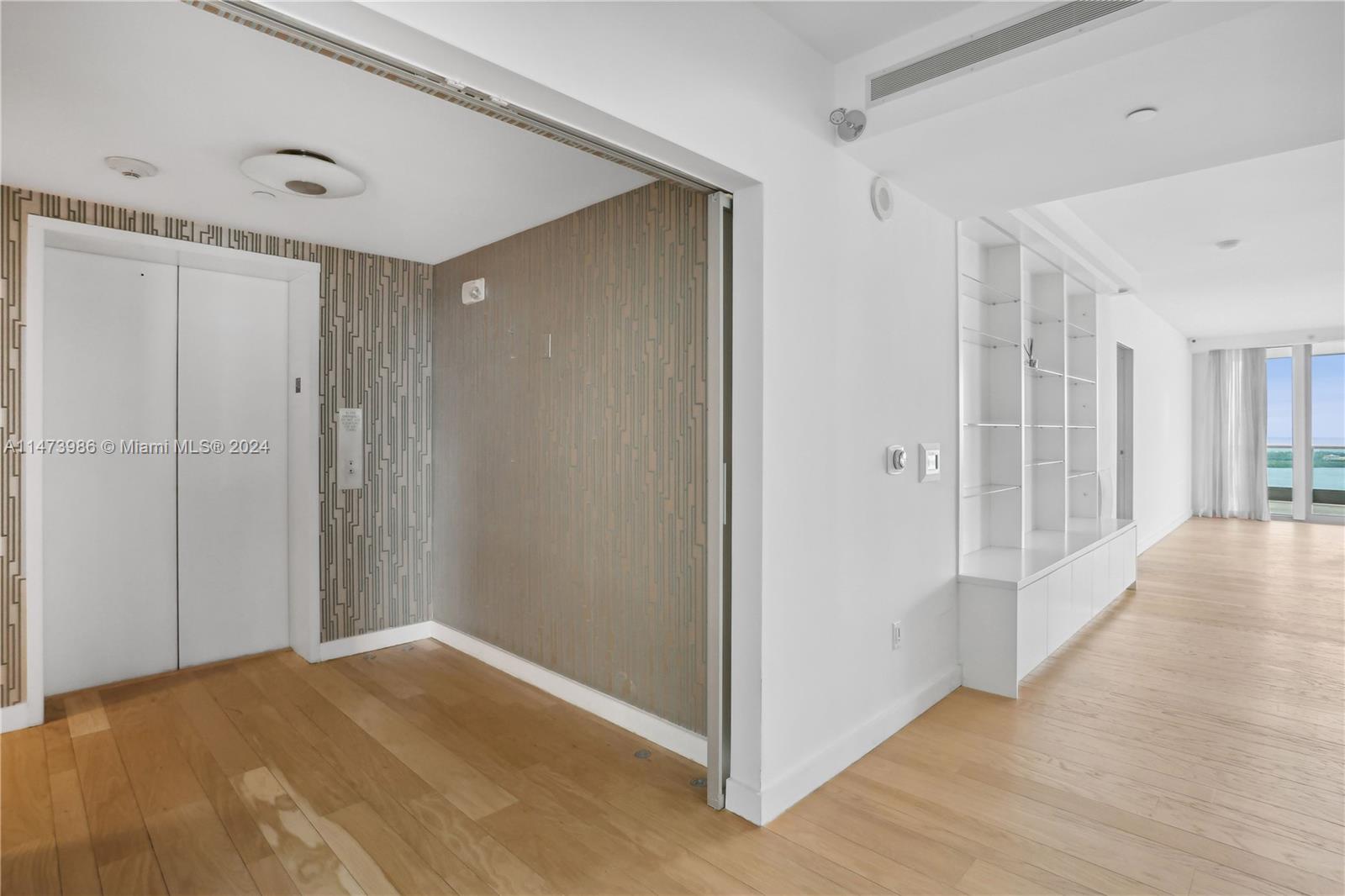 JADE RESIDENCES AT BRICKE - Residential