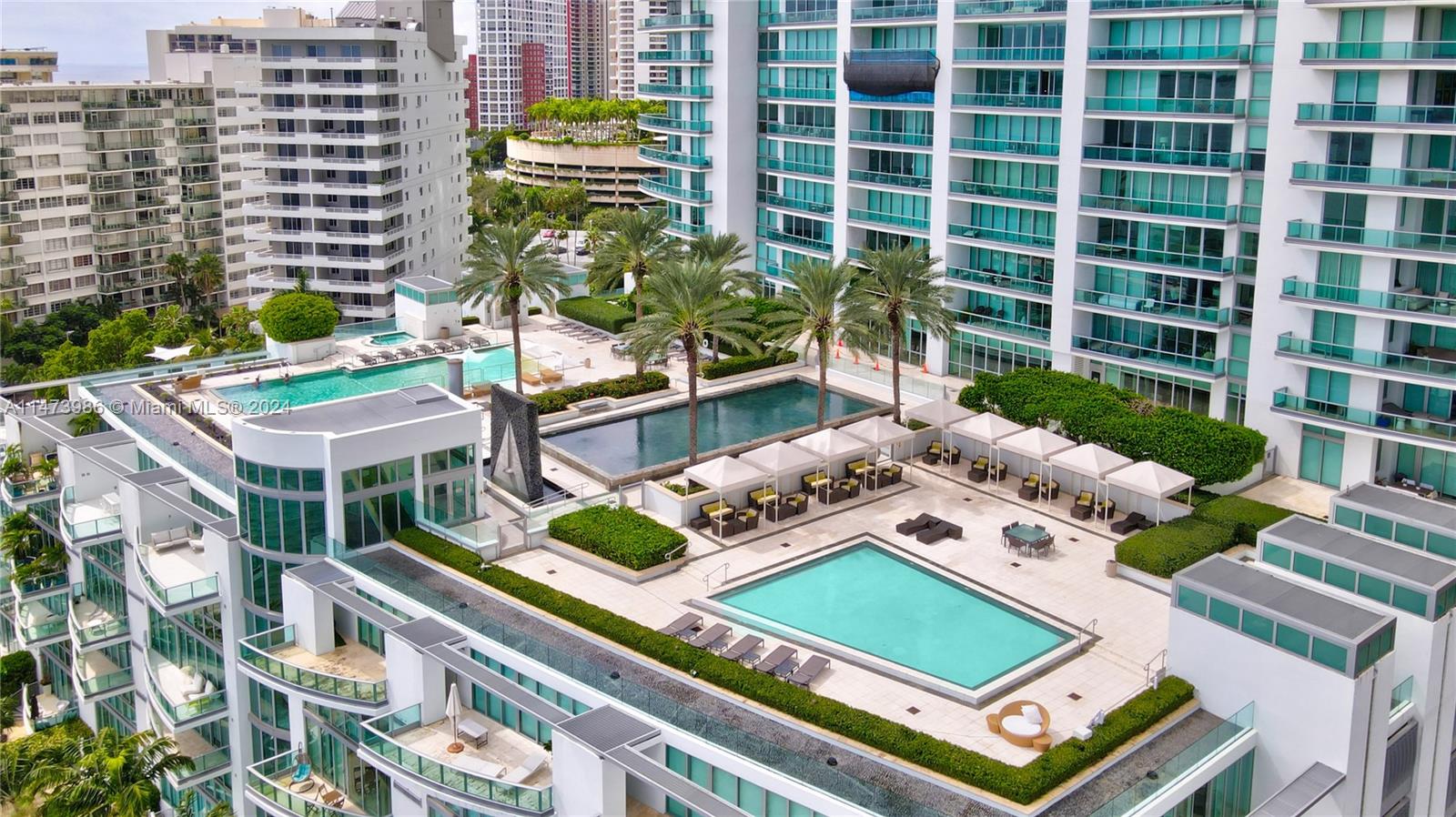 JADE RESIDENCES AT BRICKE - Residential