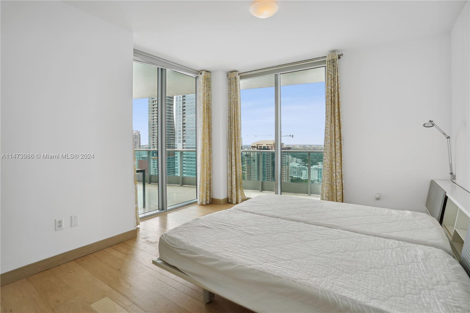 JADE RESIDENCES AT BRICKE - Residential