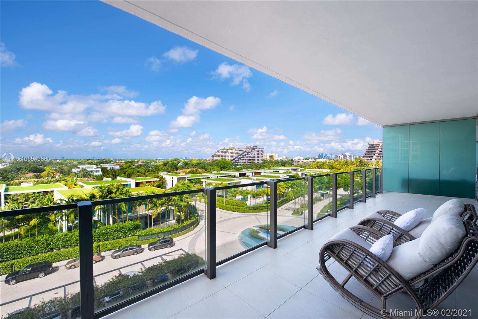 OCEANA KEY BISCAYNE CONDO - Residential