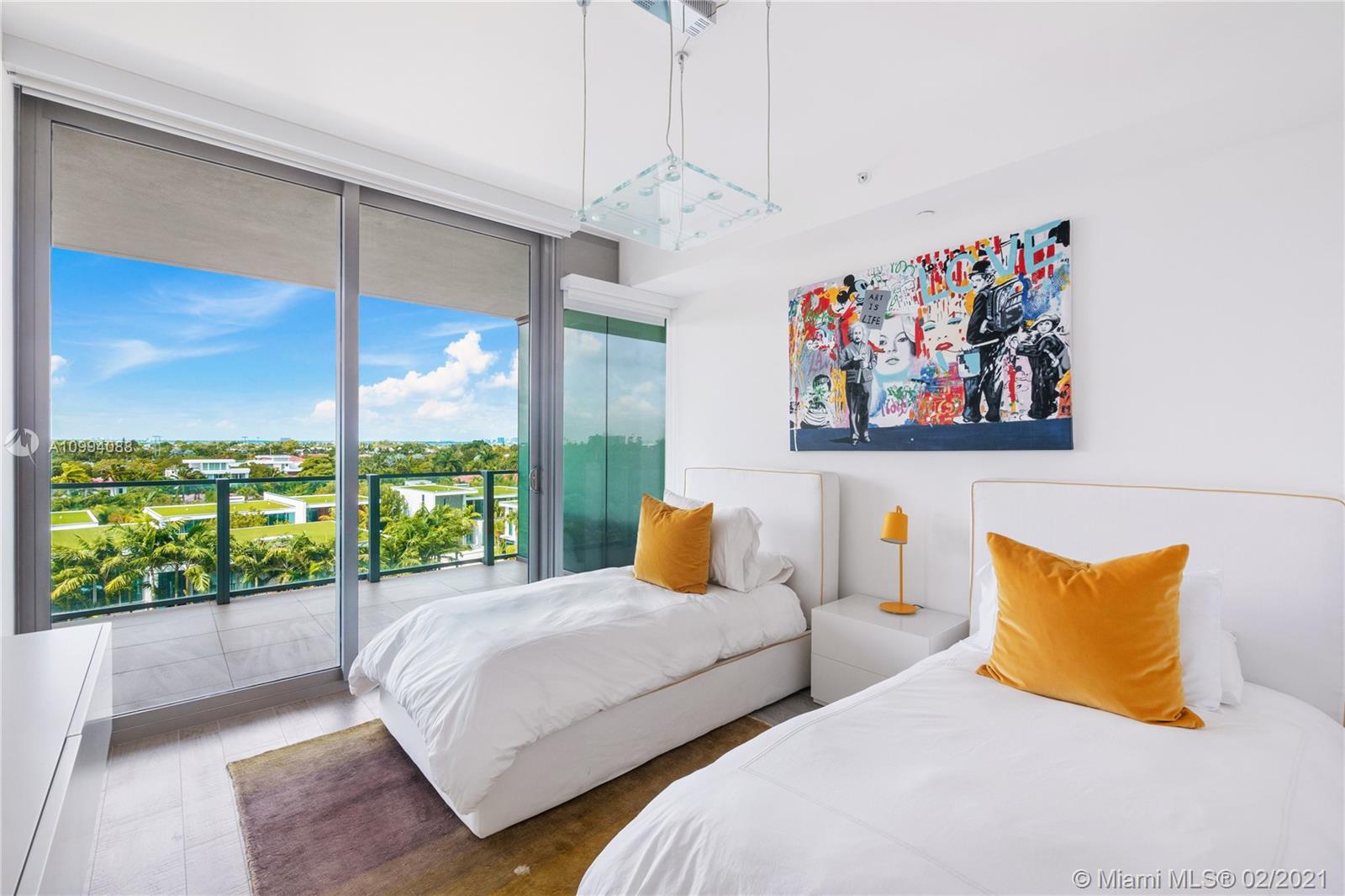 OCEANA KEY BISCAYNE CONDO - Residential