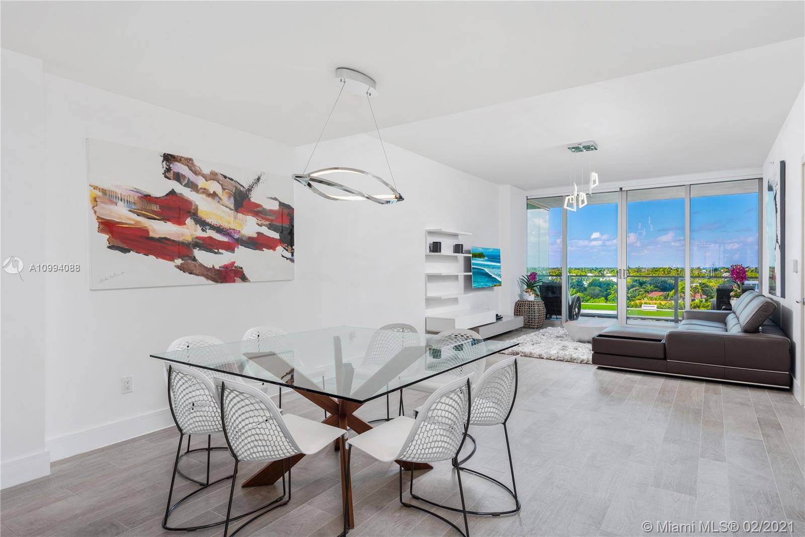 OCEANA KEY BISCAYNE CONDO - Residential