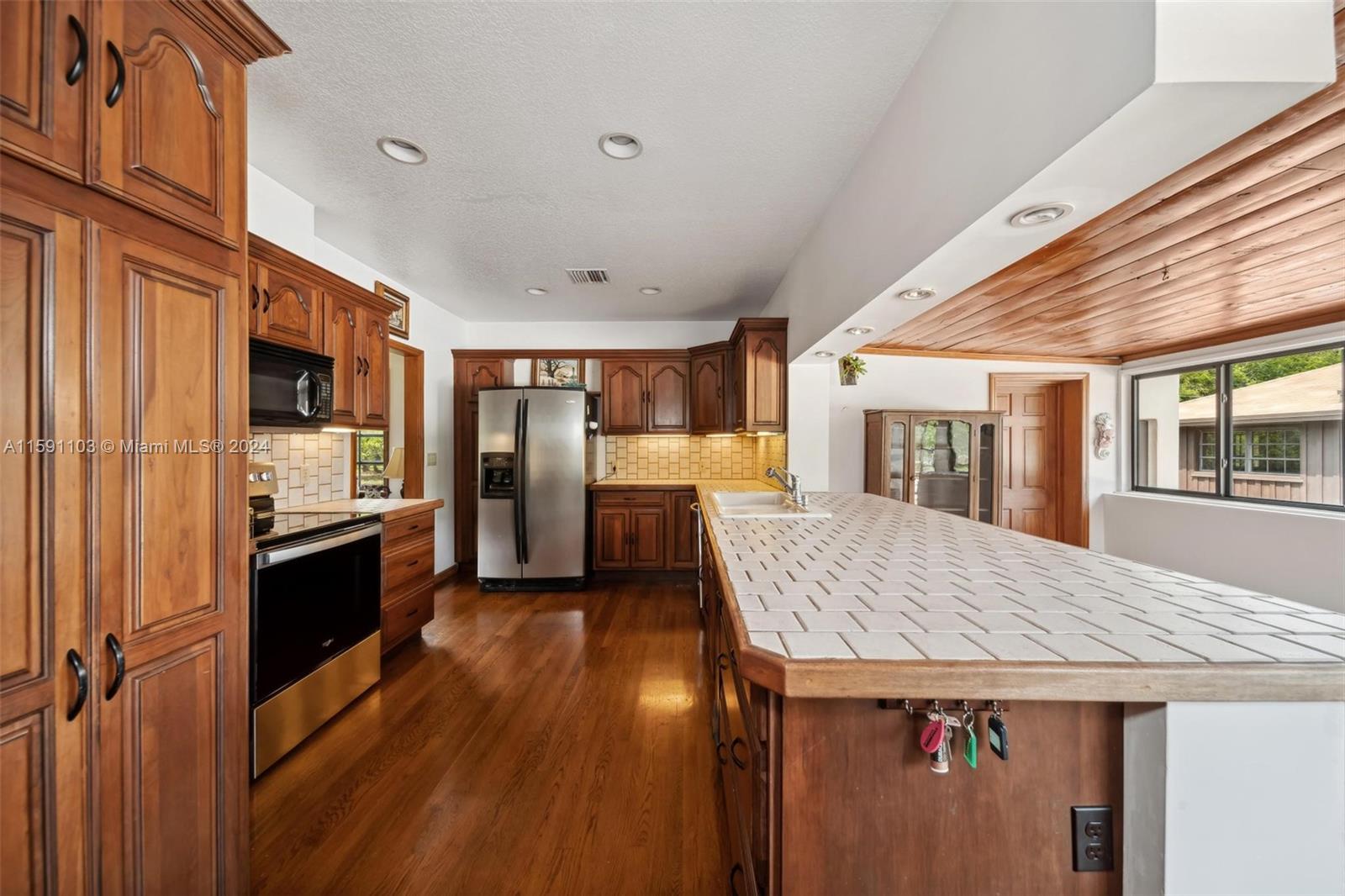 REDLAND CITRUS ORCHARDS S - Land