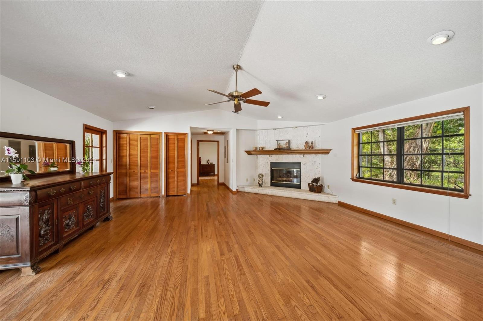 REDLAND CITRUS ORCHARDS S - Land