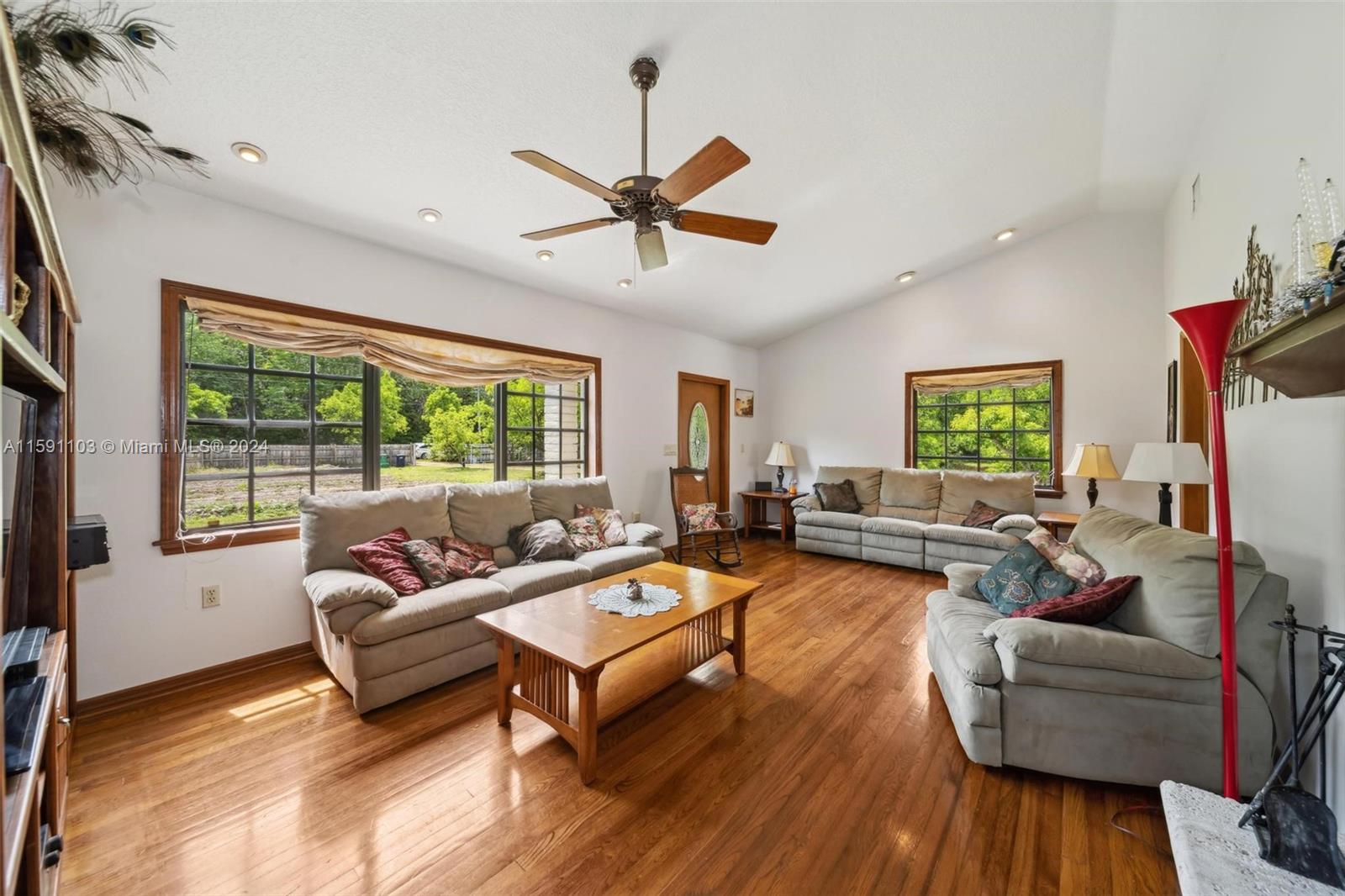 REDLAND CITRUS ORCHARDS S - Land