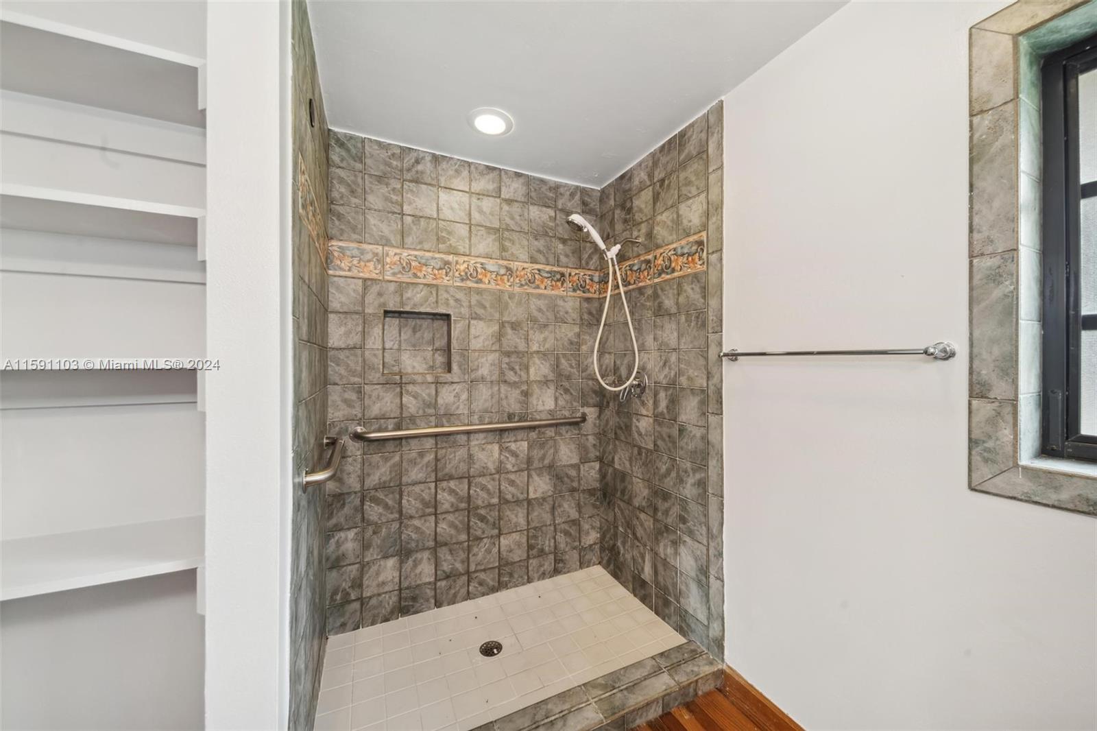 REDLAND CITRUS ORCHARDS S - Land