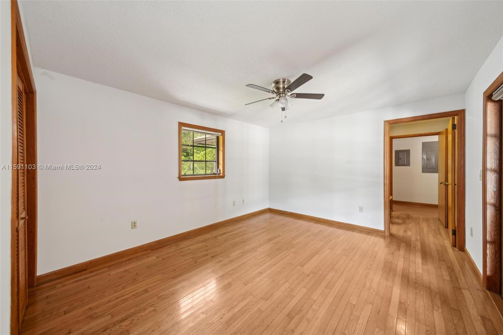 REDLAND CITRUS ORCHARDS S - Land