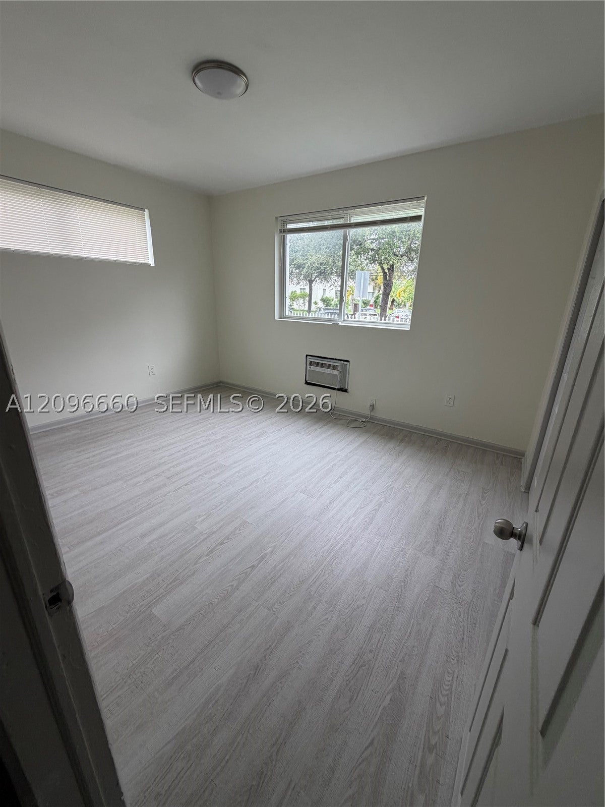 1120 Marseille Dr 2