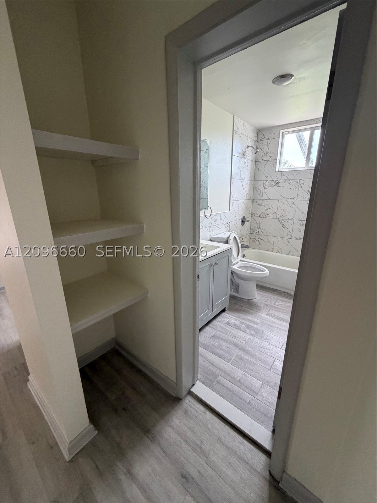 1120 Marseille Dr 2