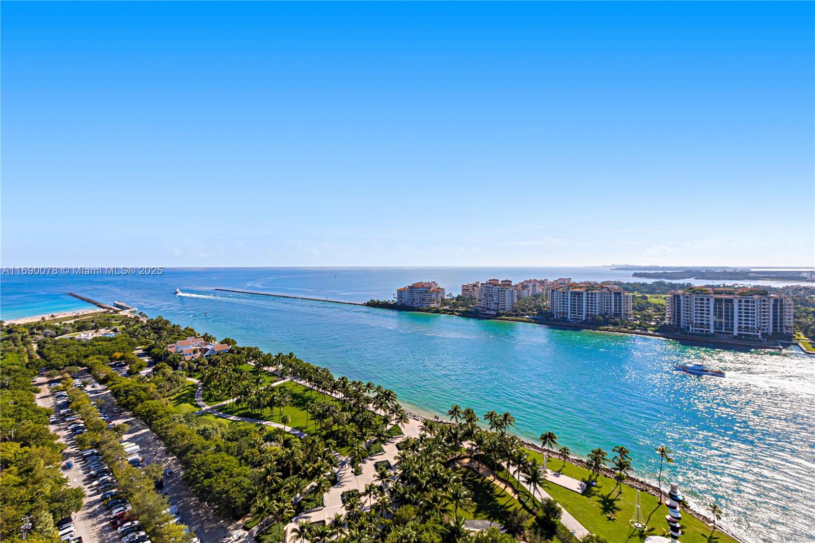 800 S Pointe Dr 2002