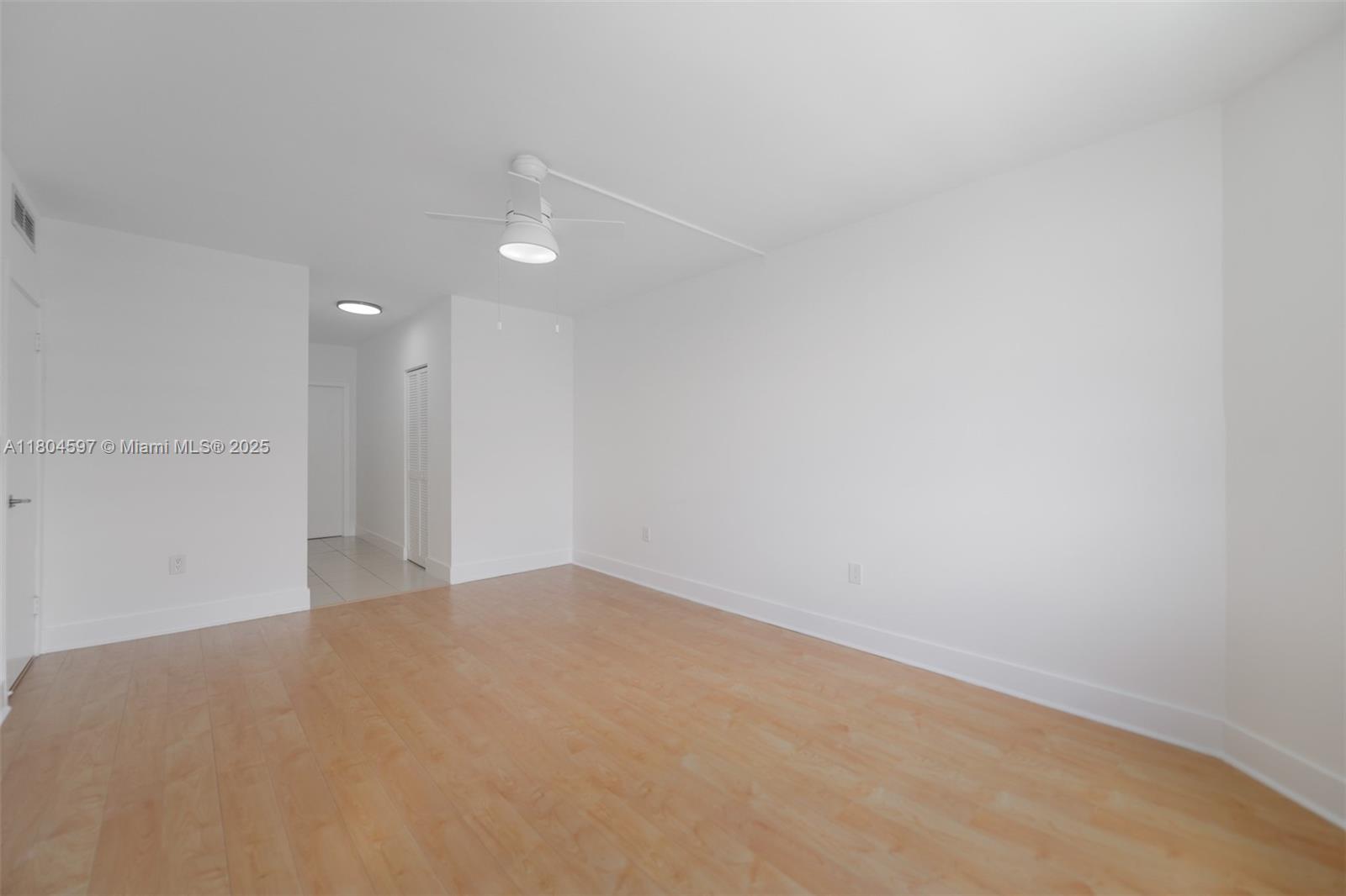 HEMISPHERES CONDO - Residential Lease