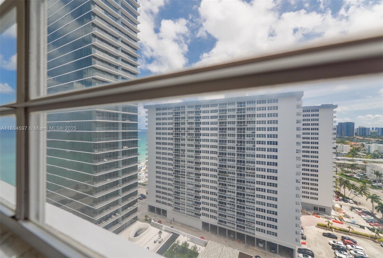 HEMISPHERES CONDO - Residential Lease