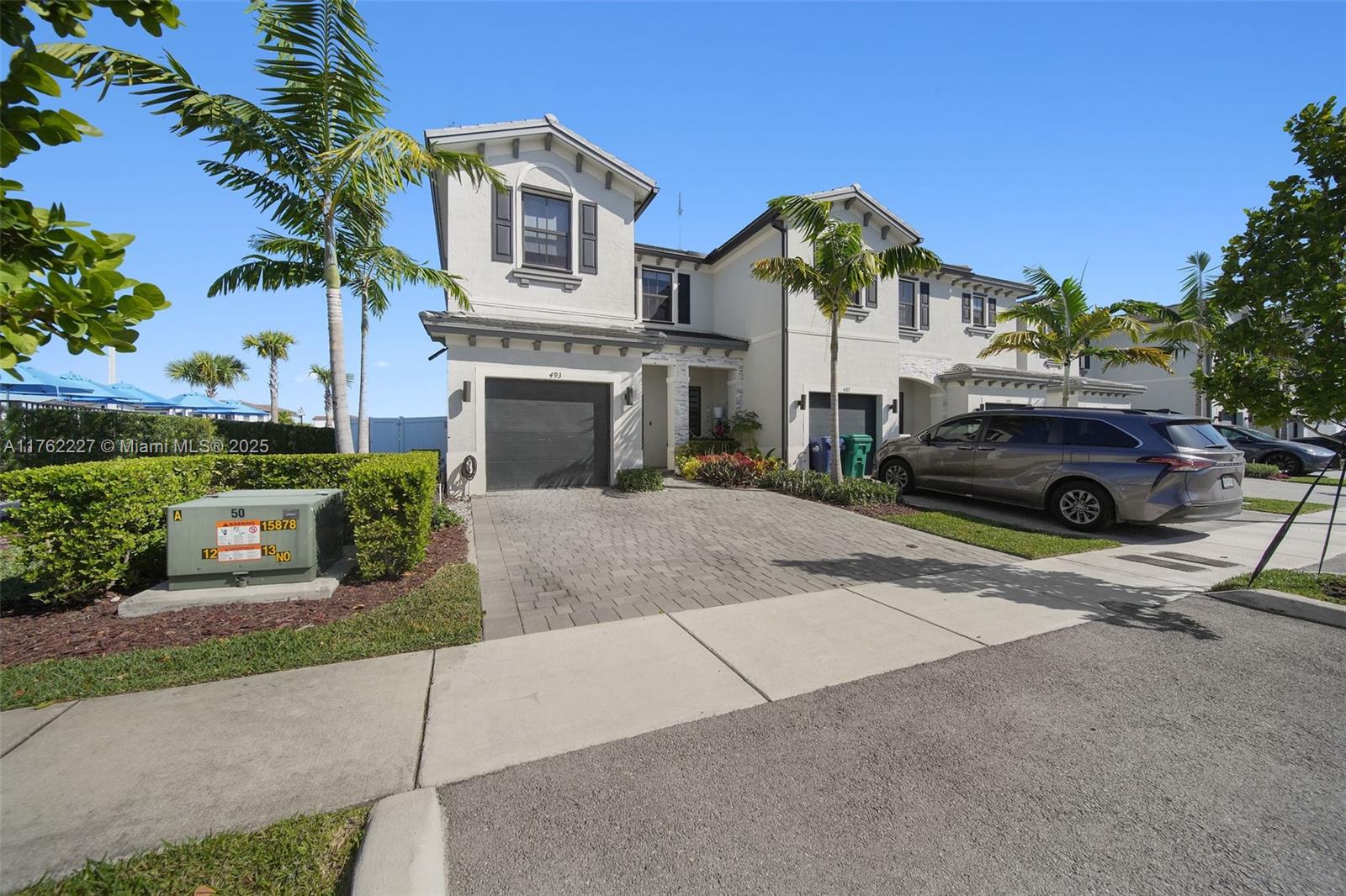 493 NW 204th St