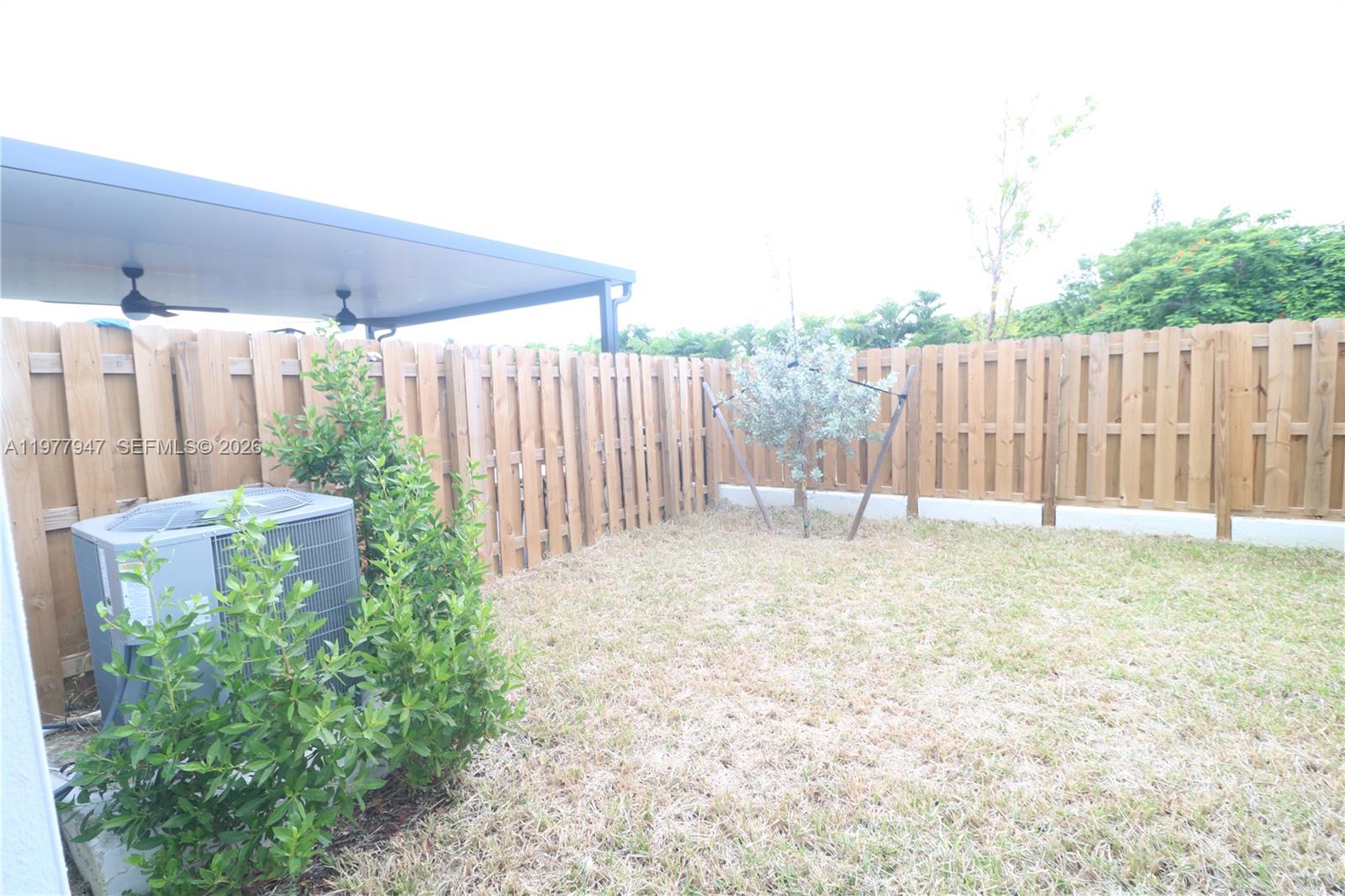 PARADISE PINES - Residential