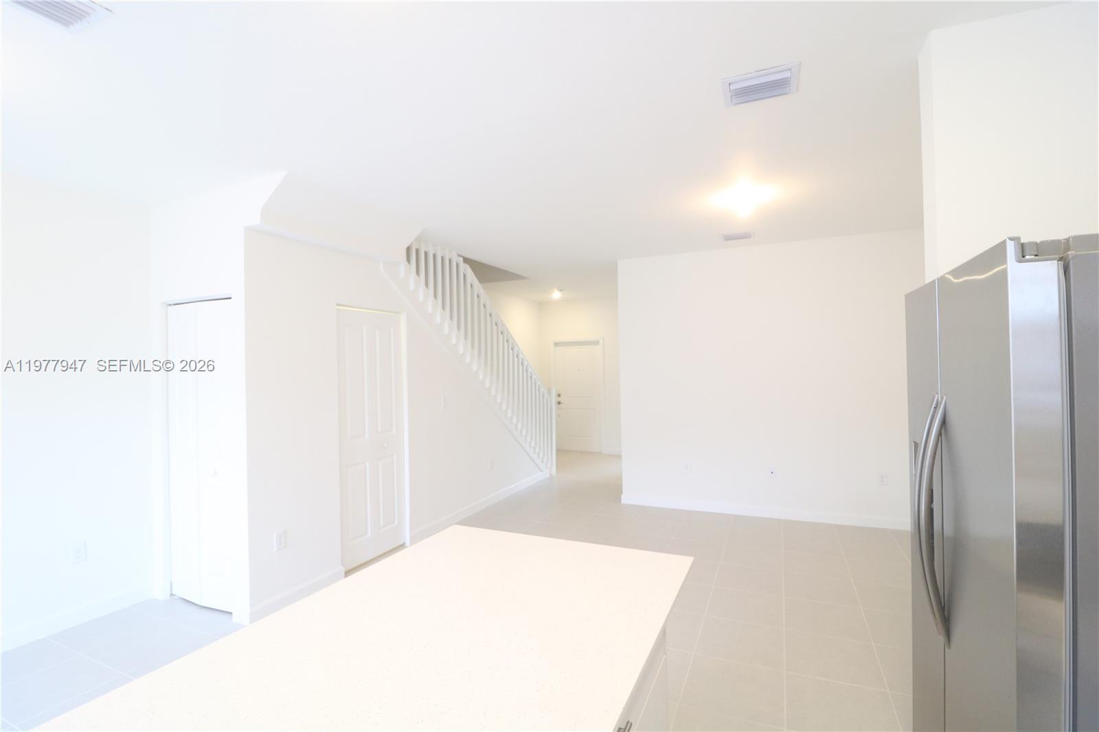 PARADISE PINES - Residential