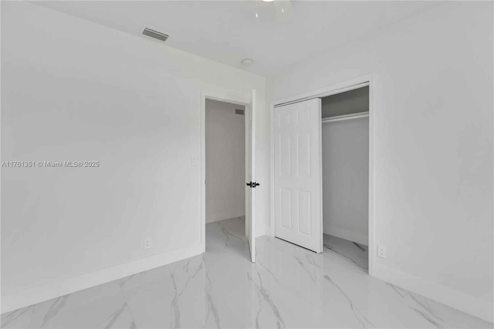 CARL BYOIR - Residential Lease