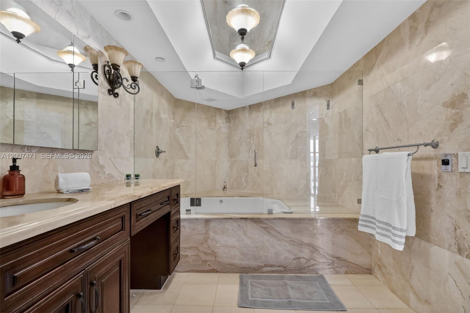 3000 ISL BLVD WILLIAMS IS - Residential