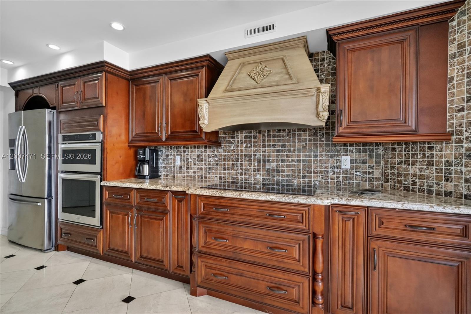 3000 ISL BLVD WILLIAMS IS - Residential