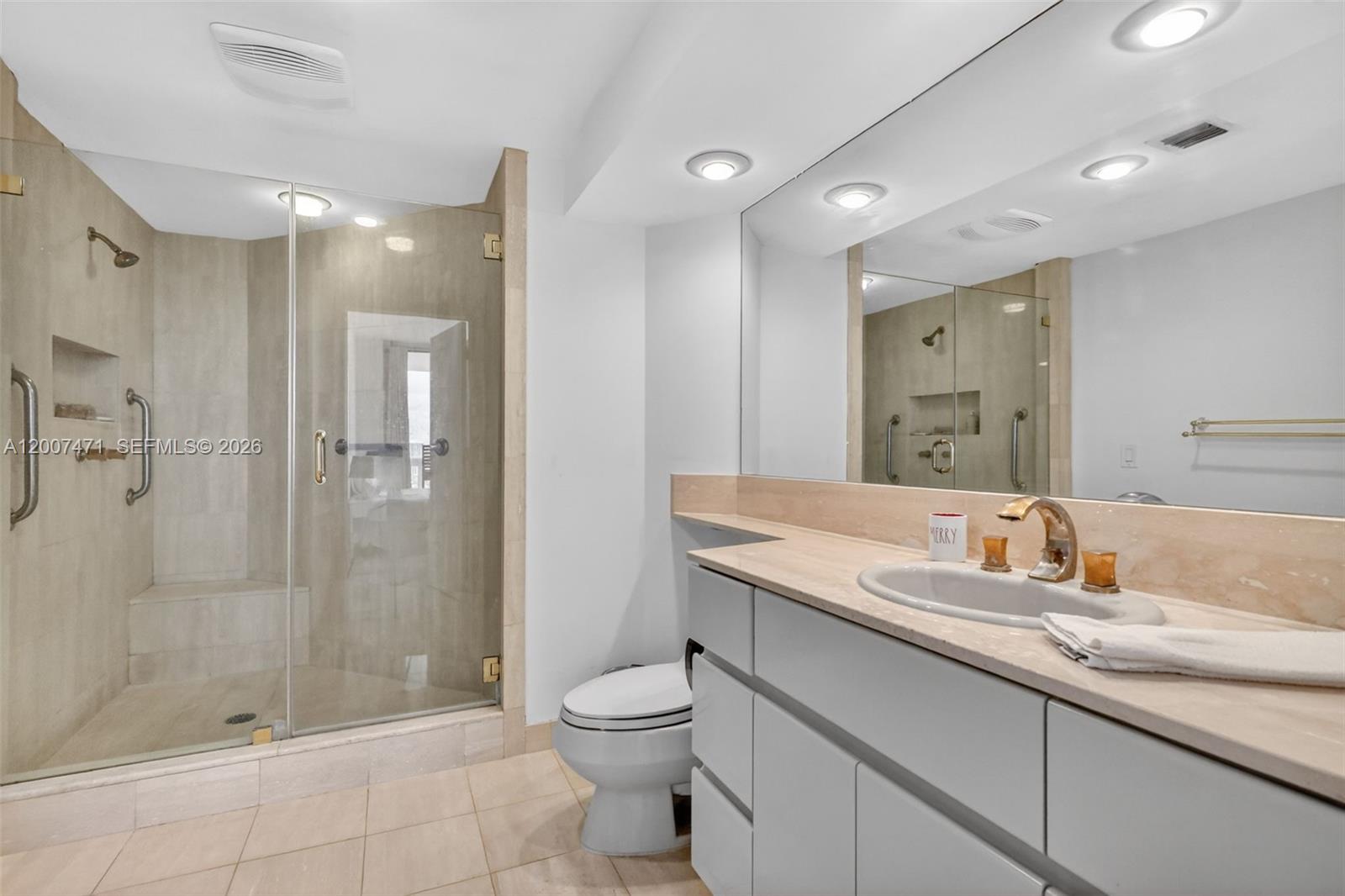 3000 ISL BLVD WILLIAMS IS - Residential