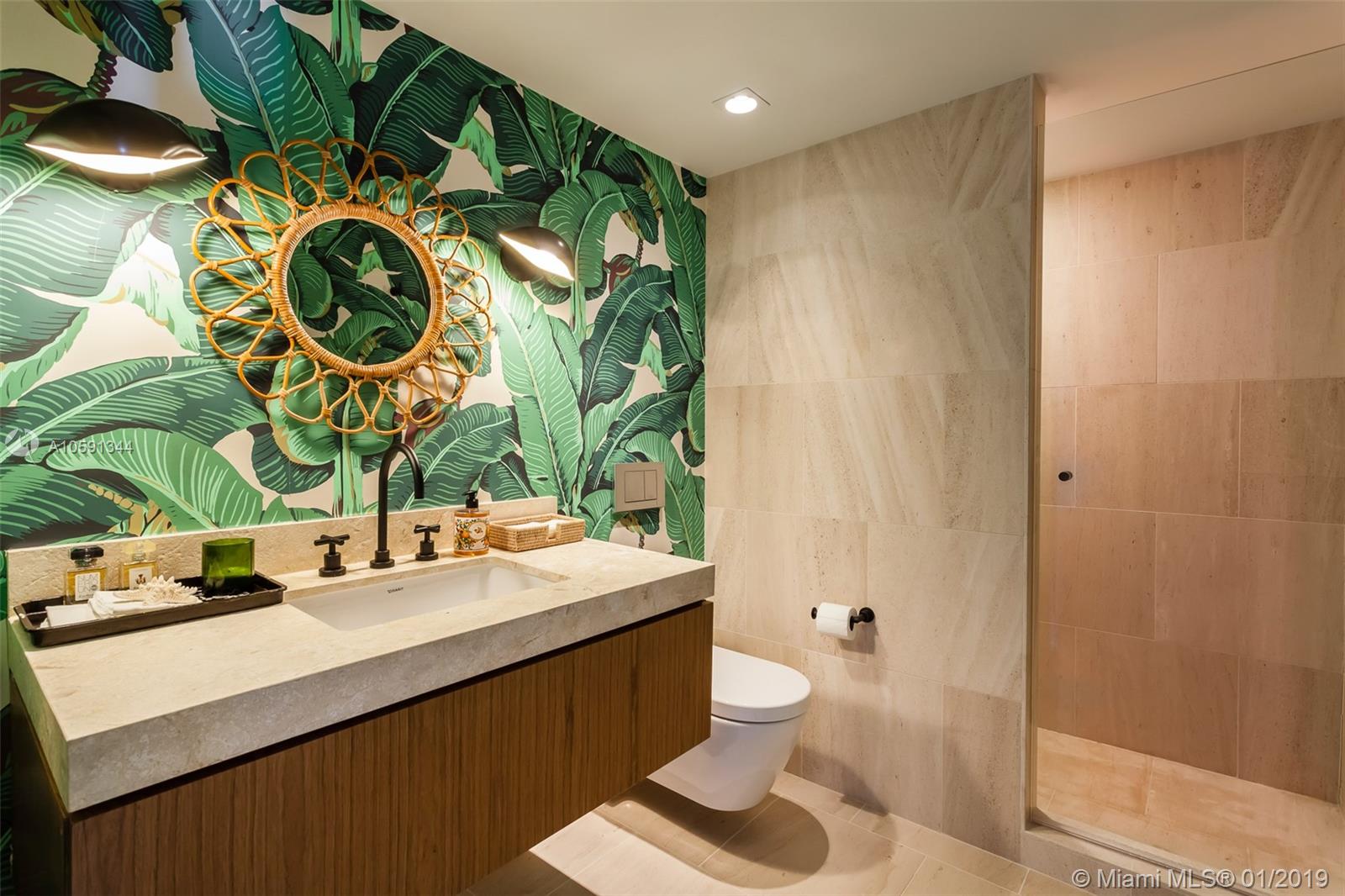 CASA DEL MAR CONDO - Residential