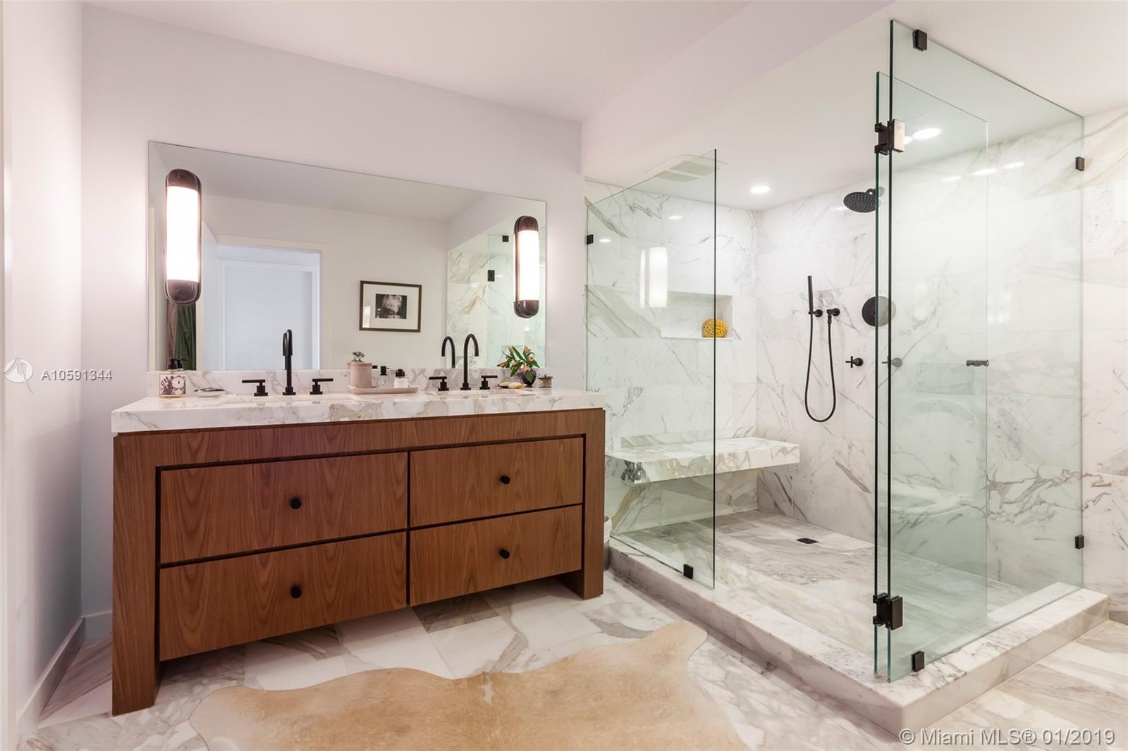 CASA DEL MAR CONDO - Residential