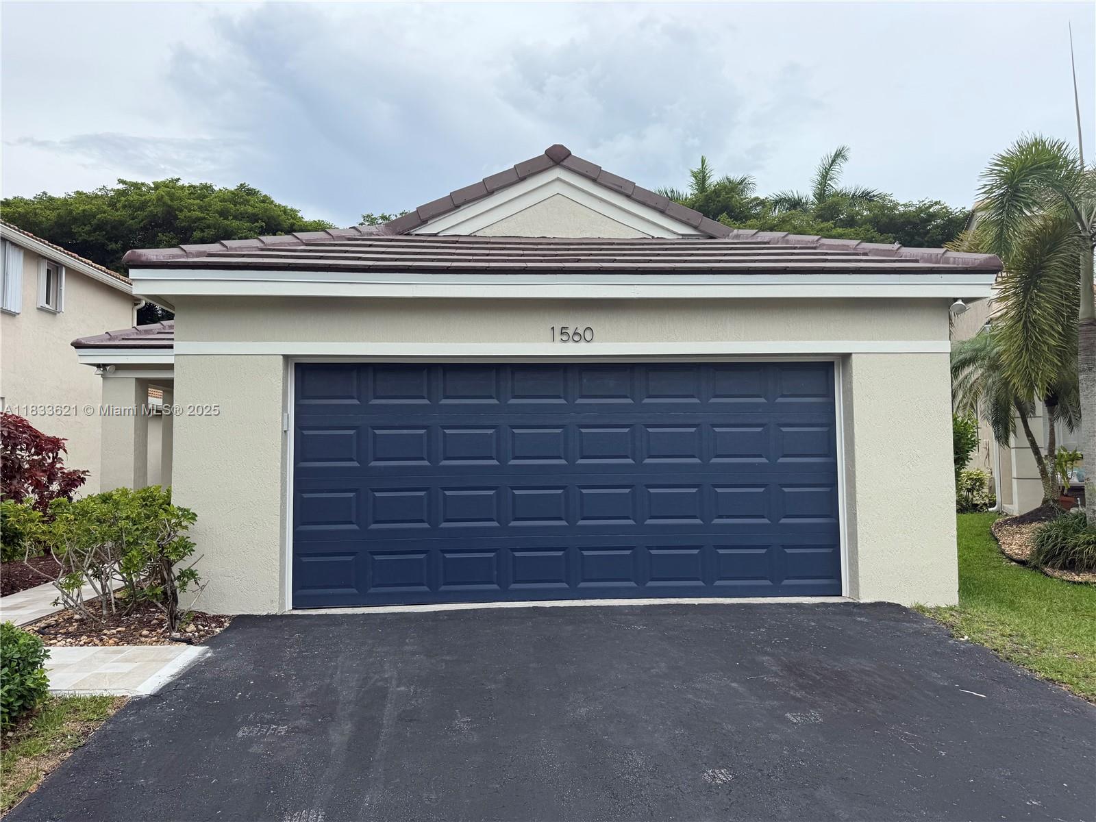 1560 Canary Island Dr 1560
