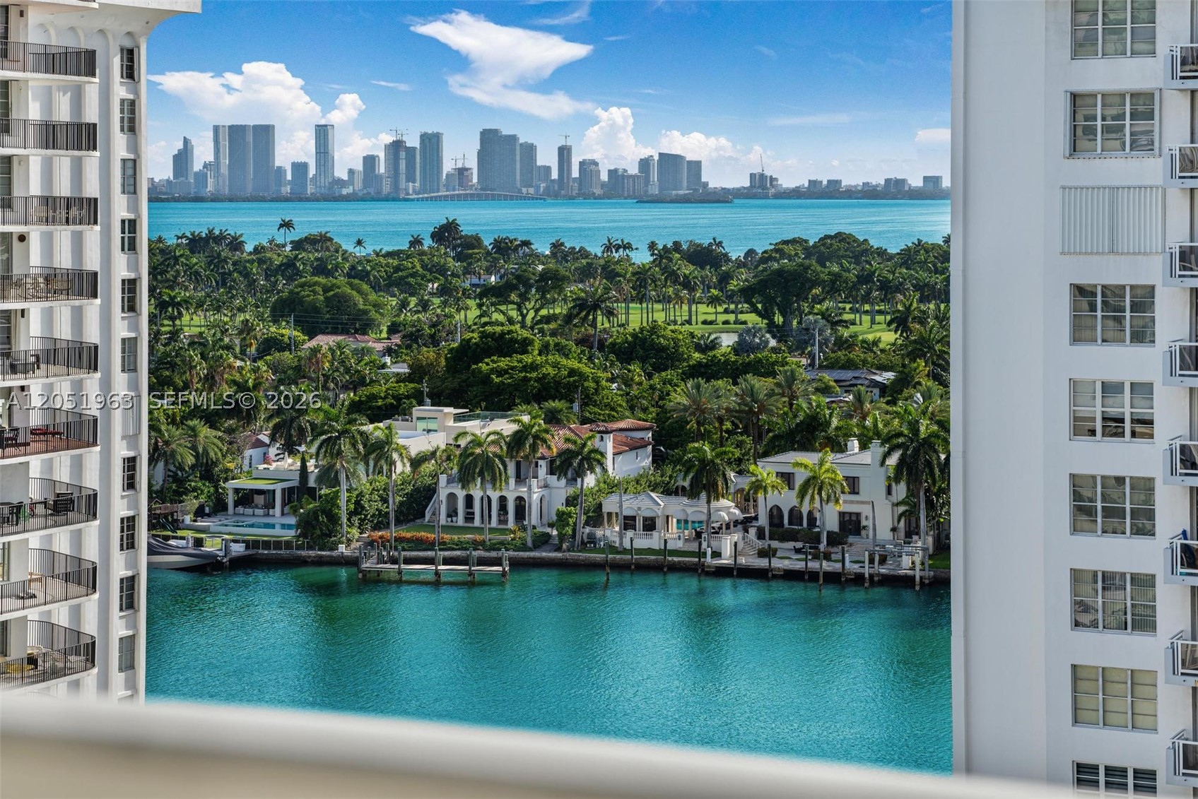 5701 Collins Ave 1415