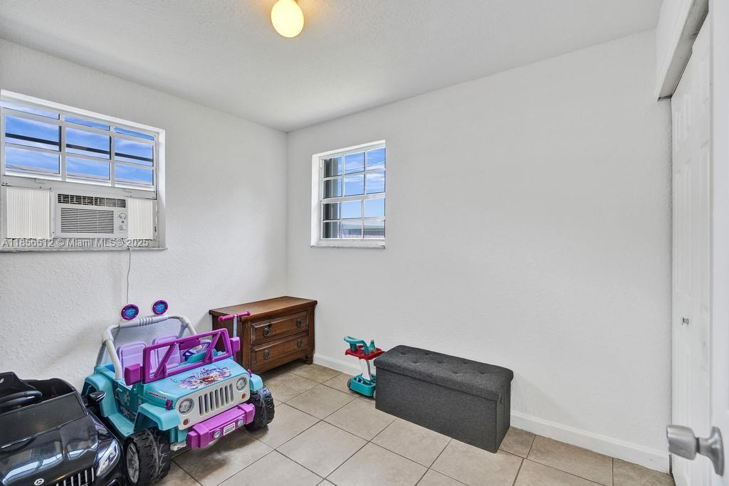 RICHMOND HGTS ESTS 4TH AD - Residential