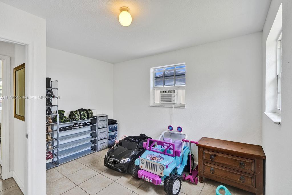 RICHMOND HGTS ESTS 4TH AD - Residential