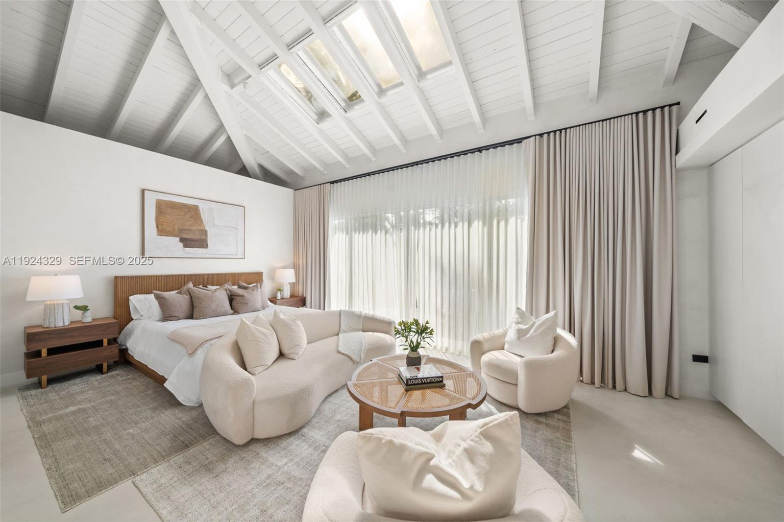 SAN MARINO ISLAND - Residential Lease