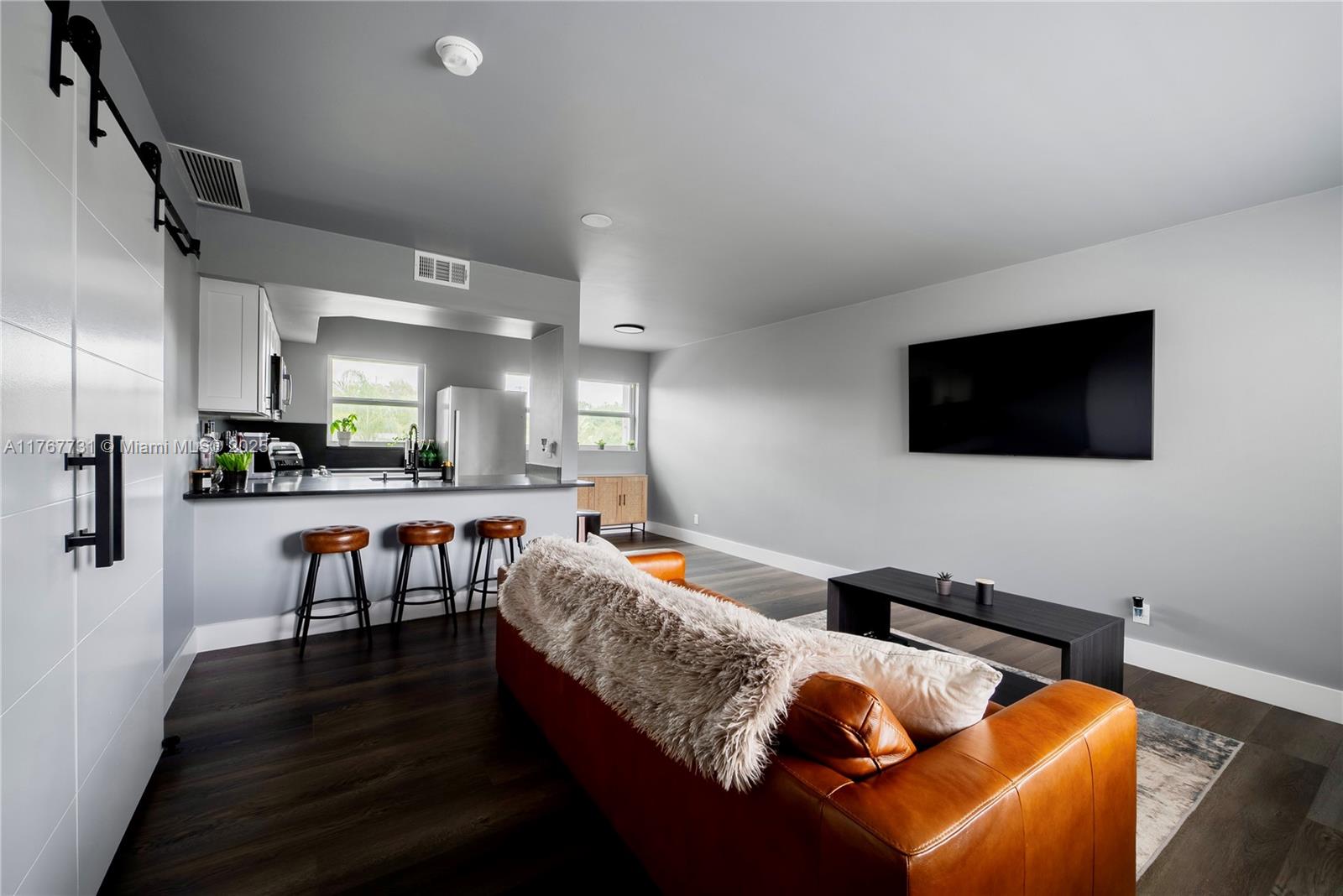 PARK PLACE CONDO - Residential