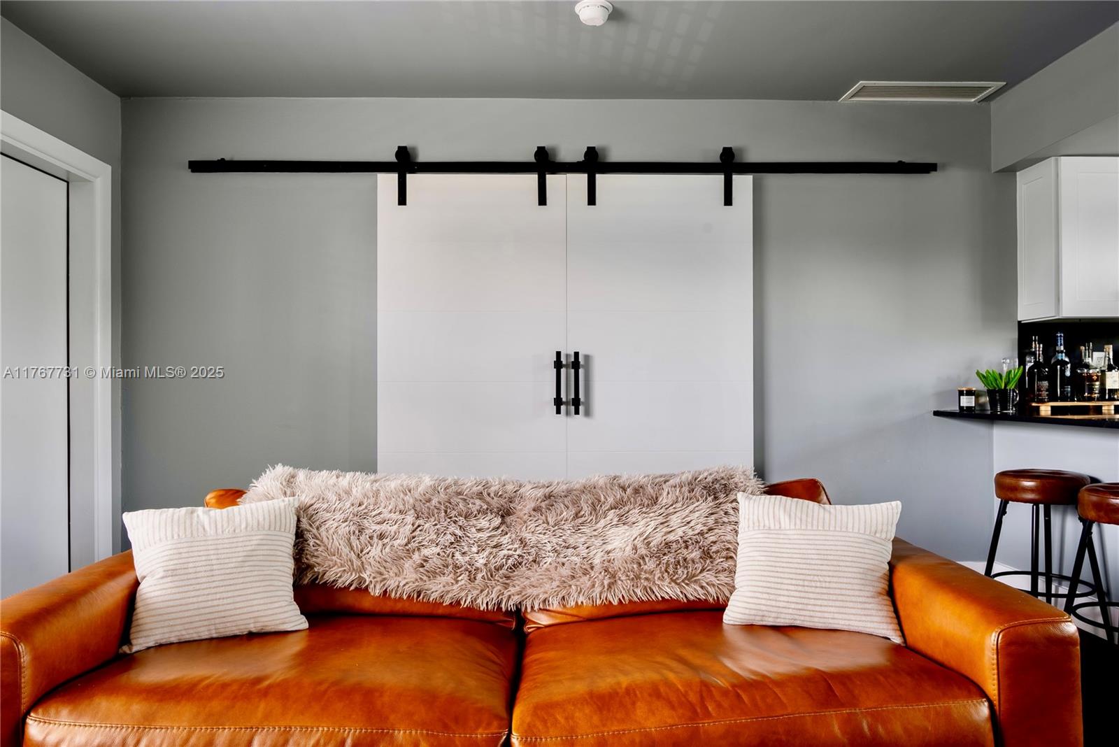 PARK PLACE CONDO - Residential