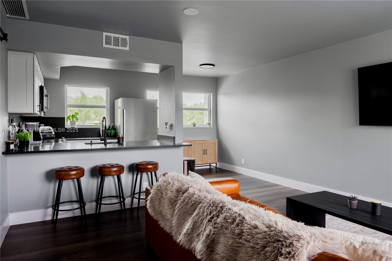 PARK PLACE CONDO - Residential