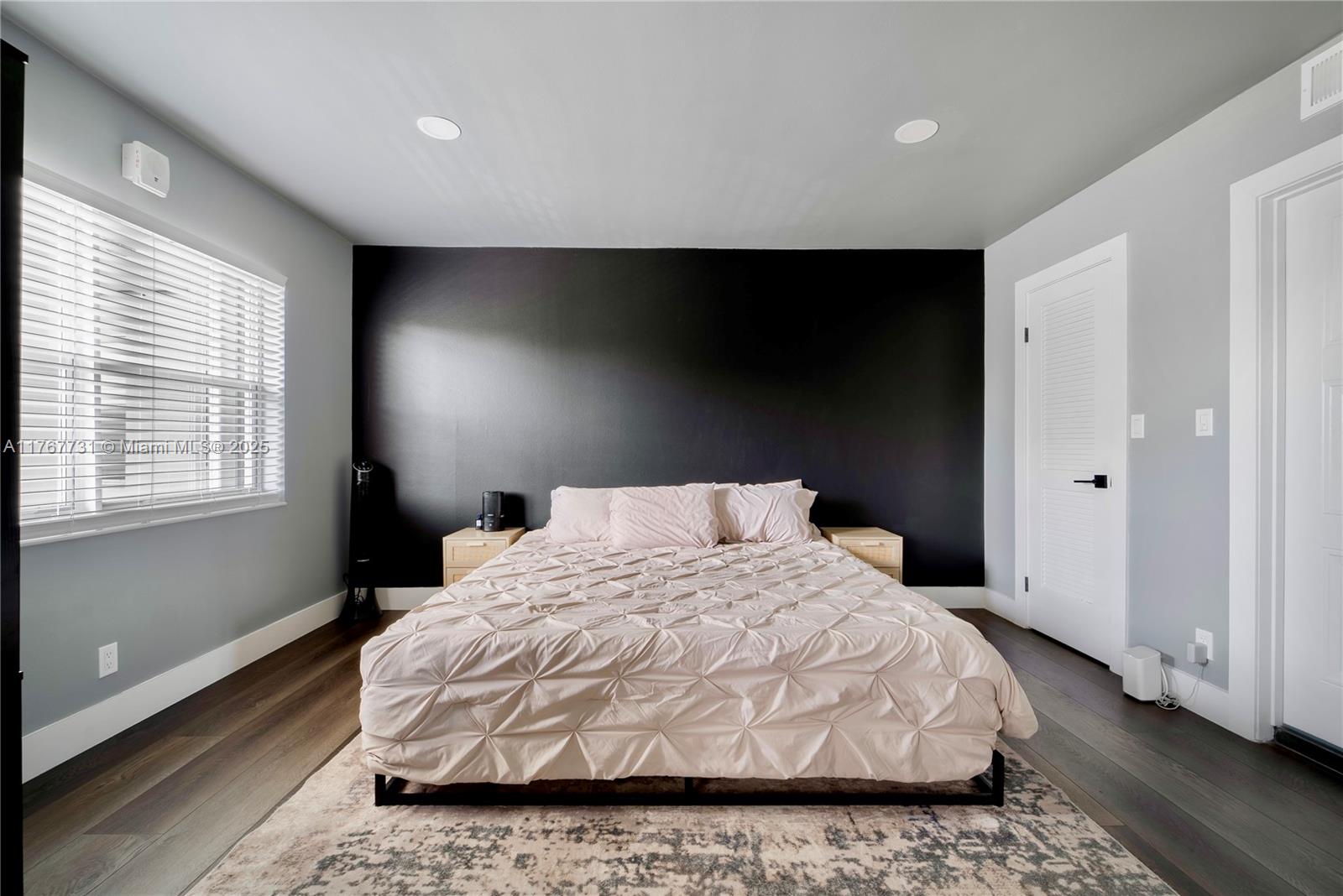 PARK PLACE CONDO - Residential