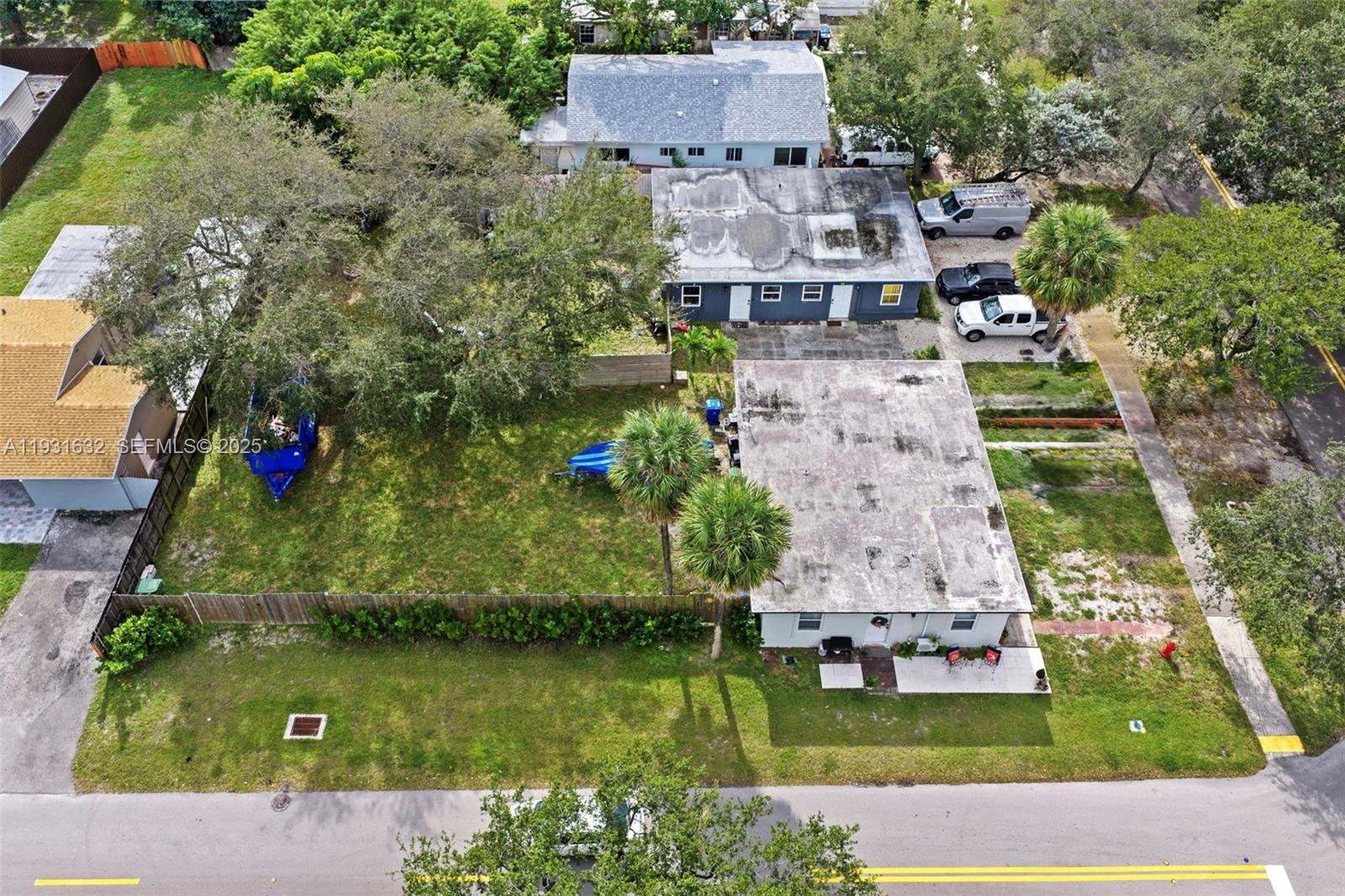 PINE TREE PARK - Residential Income