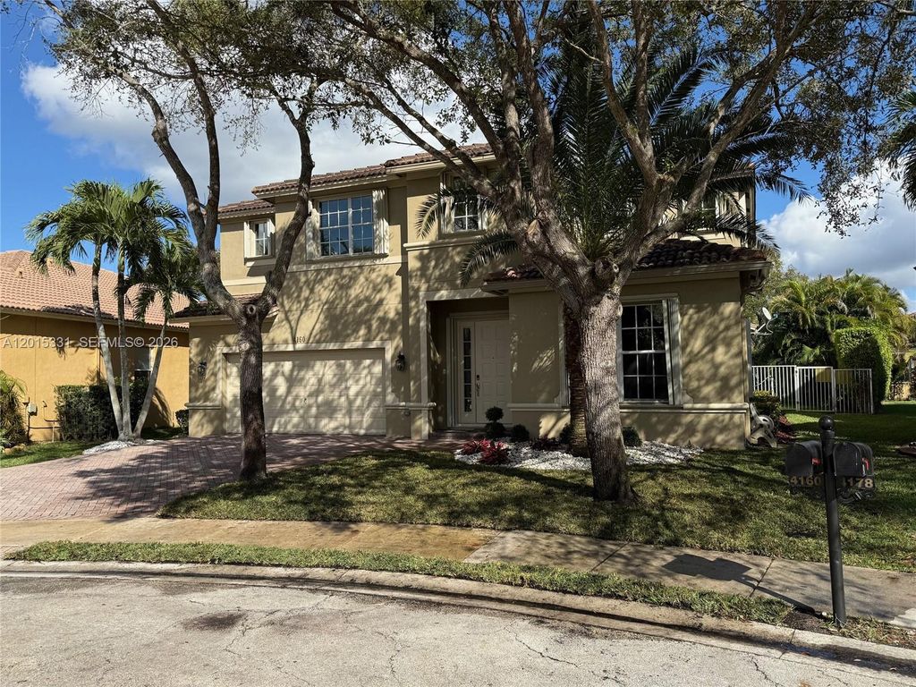 Photo of 4160 Cascade Ter, Weston, FL 33332 (MLS # A12015331)