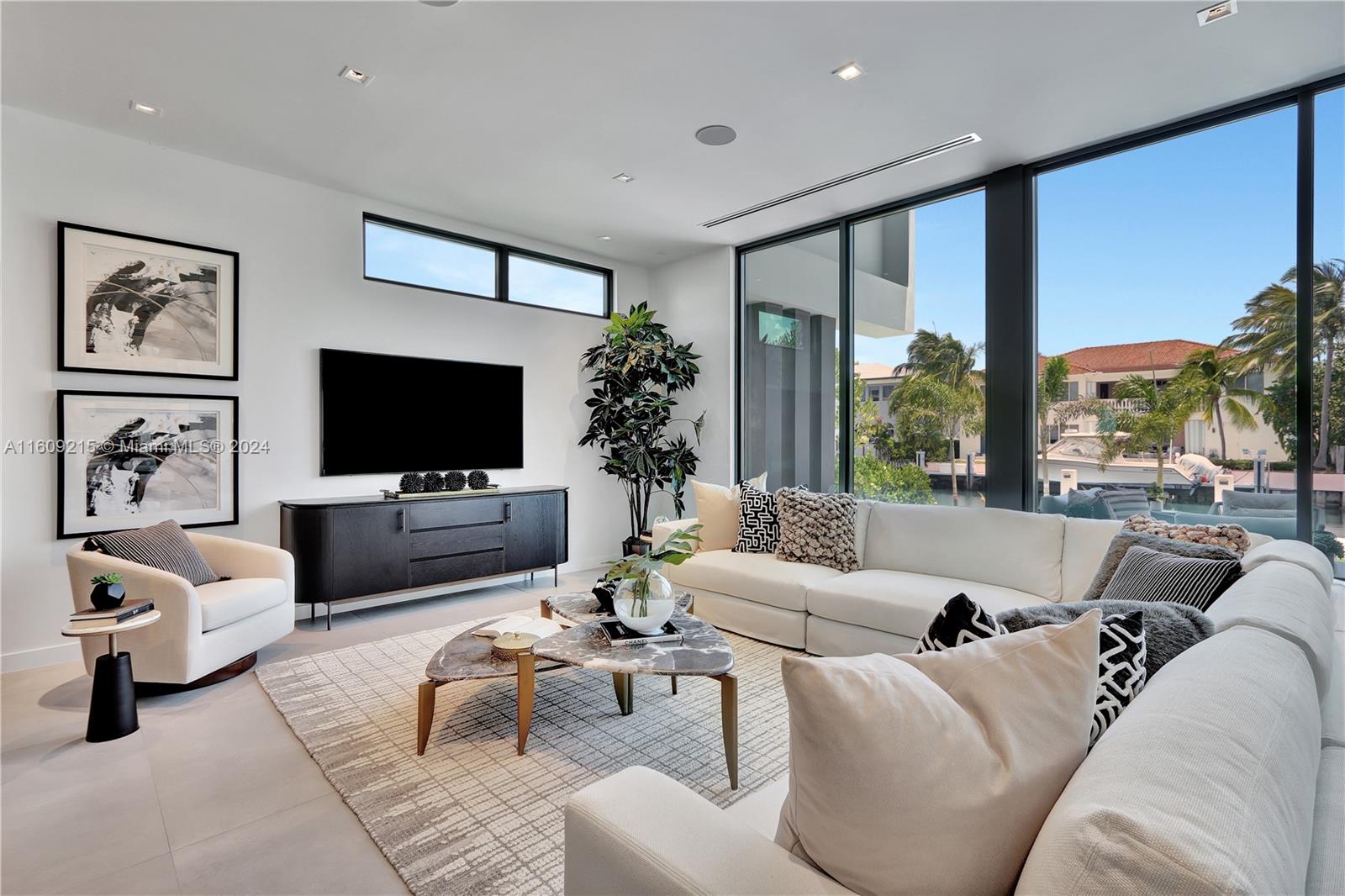 EASTERN SHORES - Residential