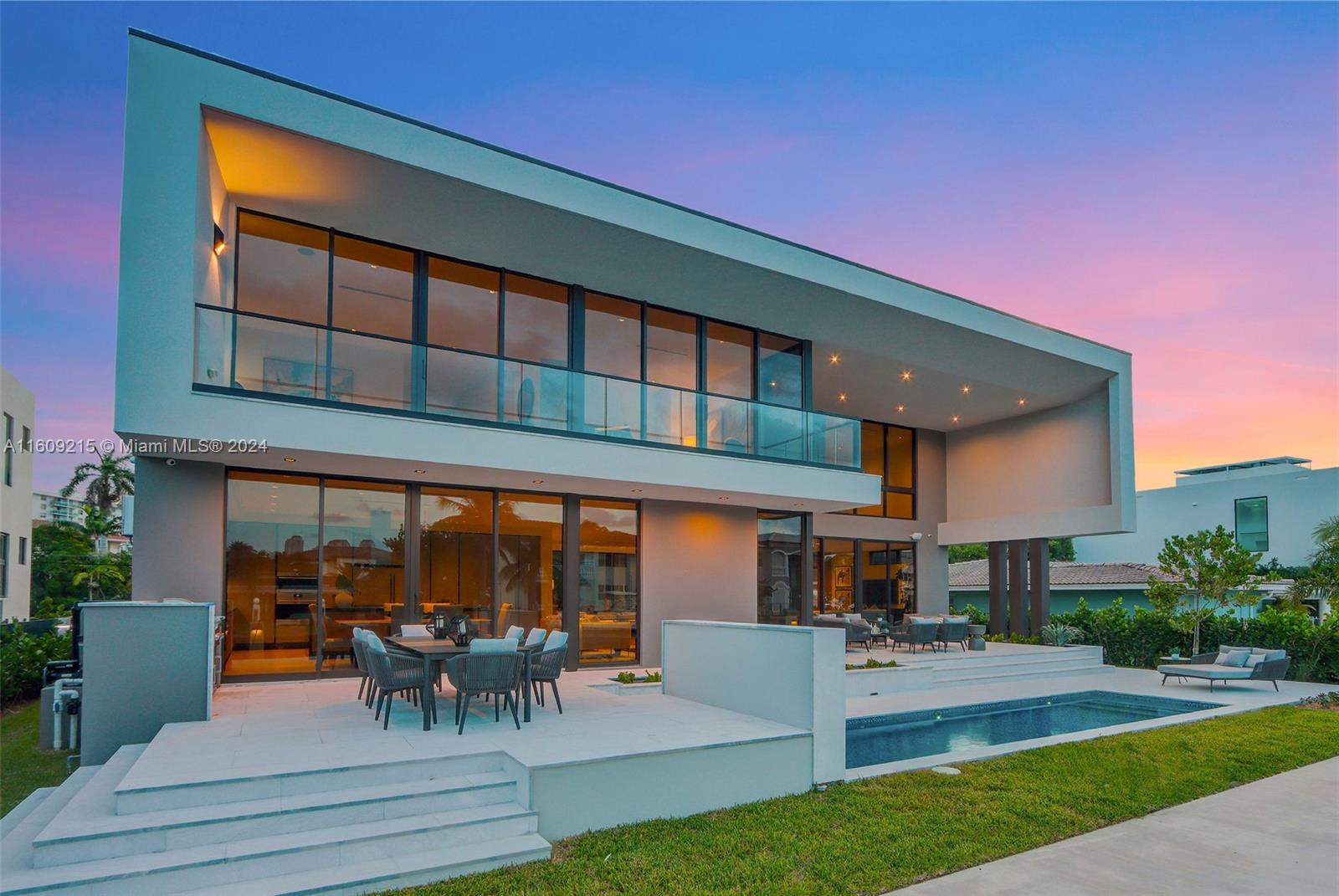 EASTERN SHORES - Residential