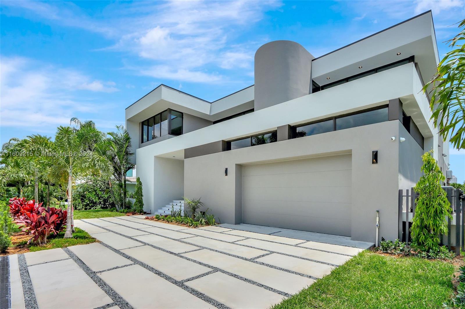 EASTERN SHORES - Residential