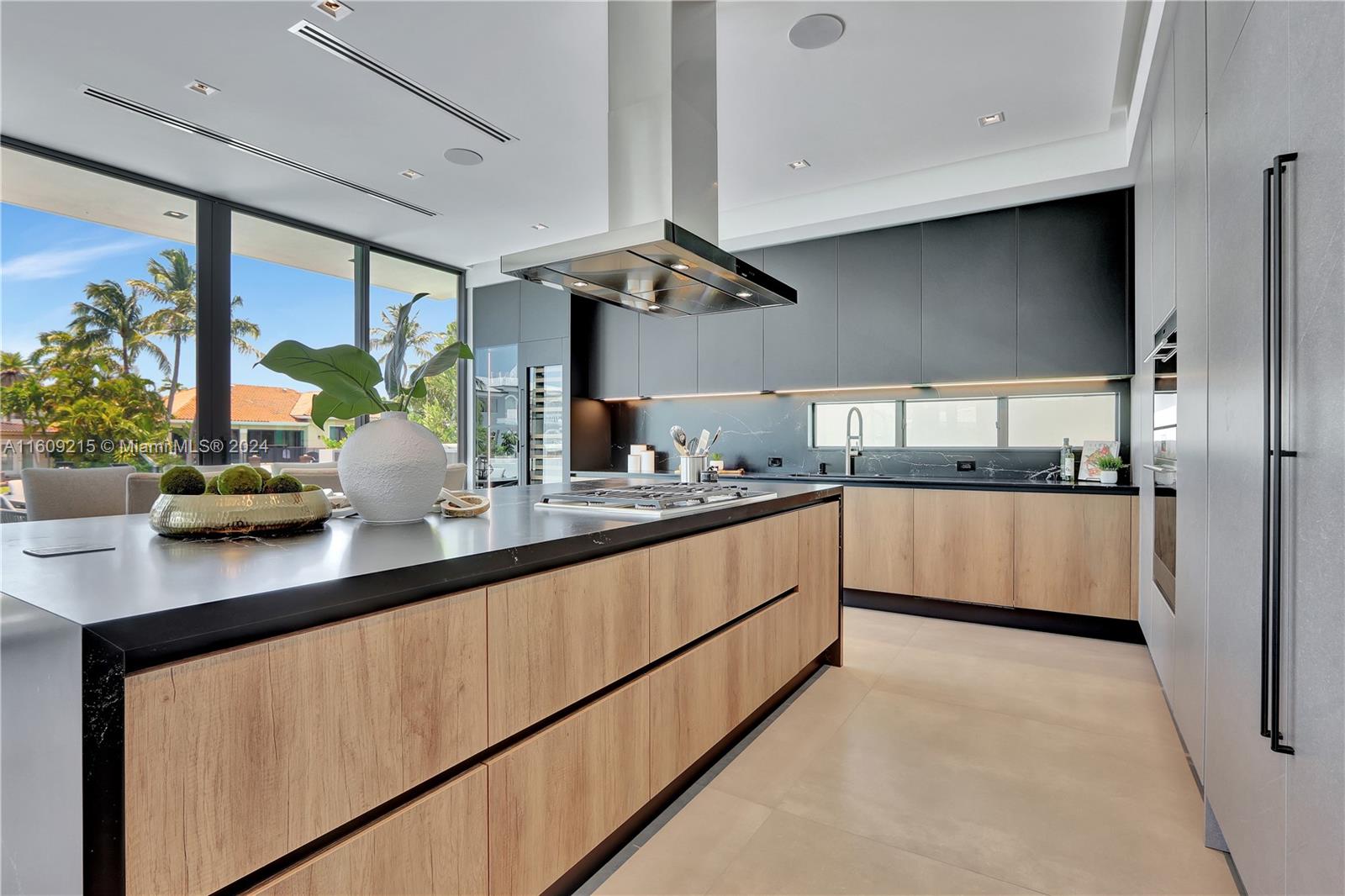 EASTERN SHORES - Residential