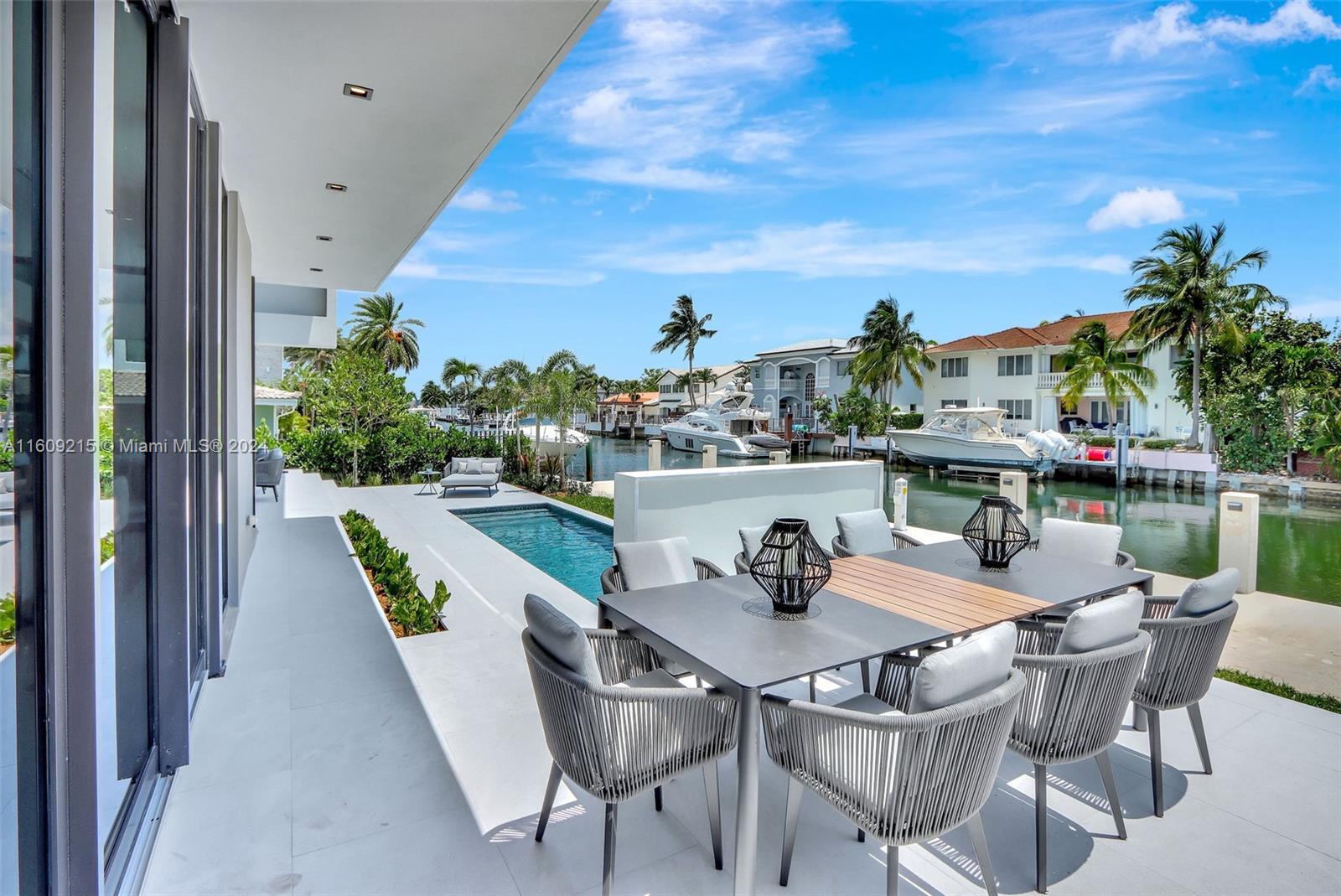 EASTERN SHORES - Residential