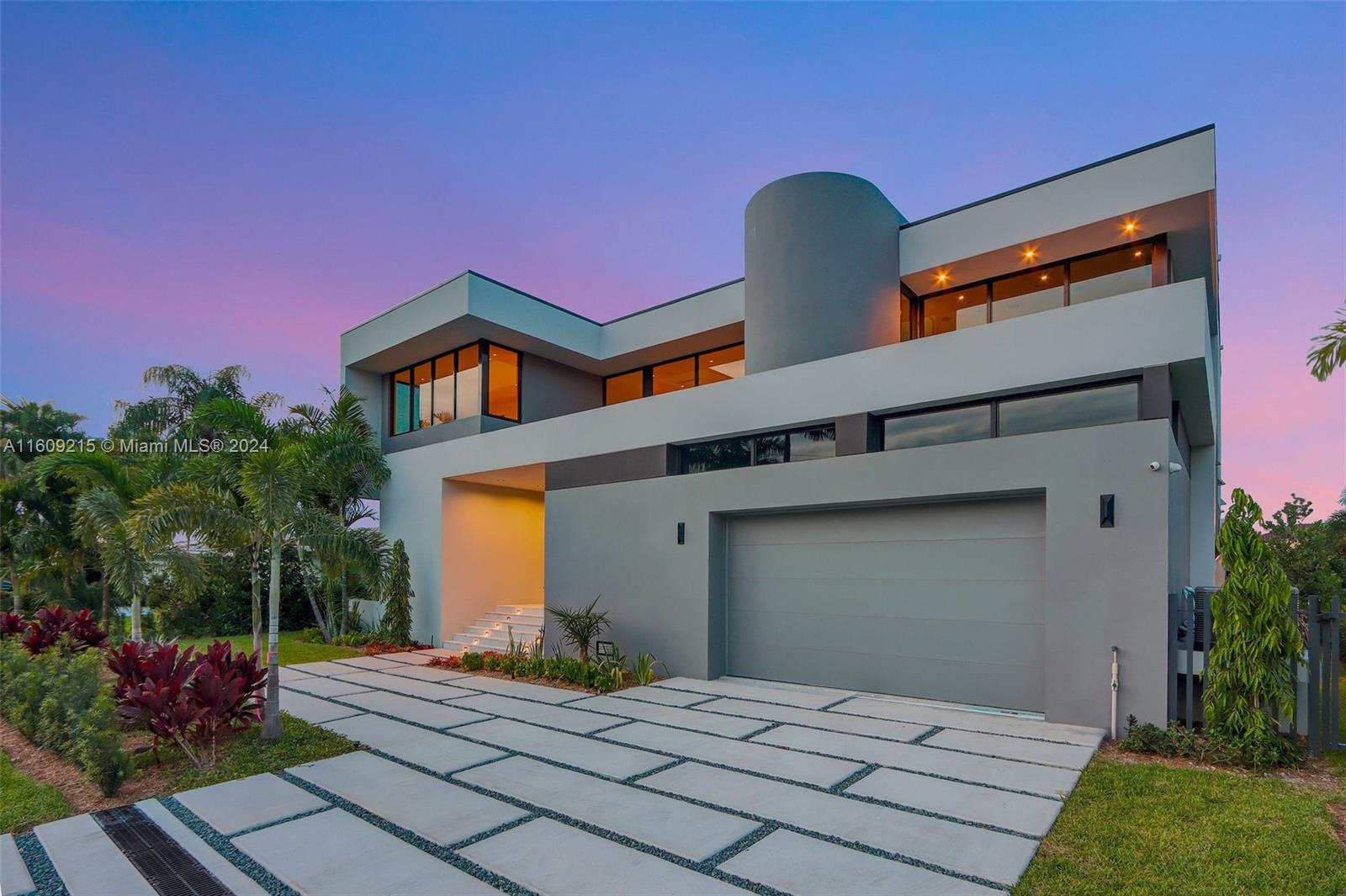 EASTERN SHORES - Residential